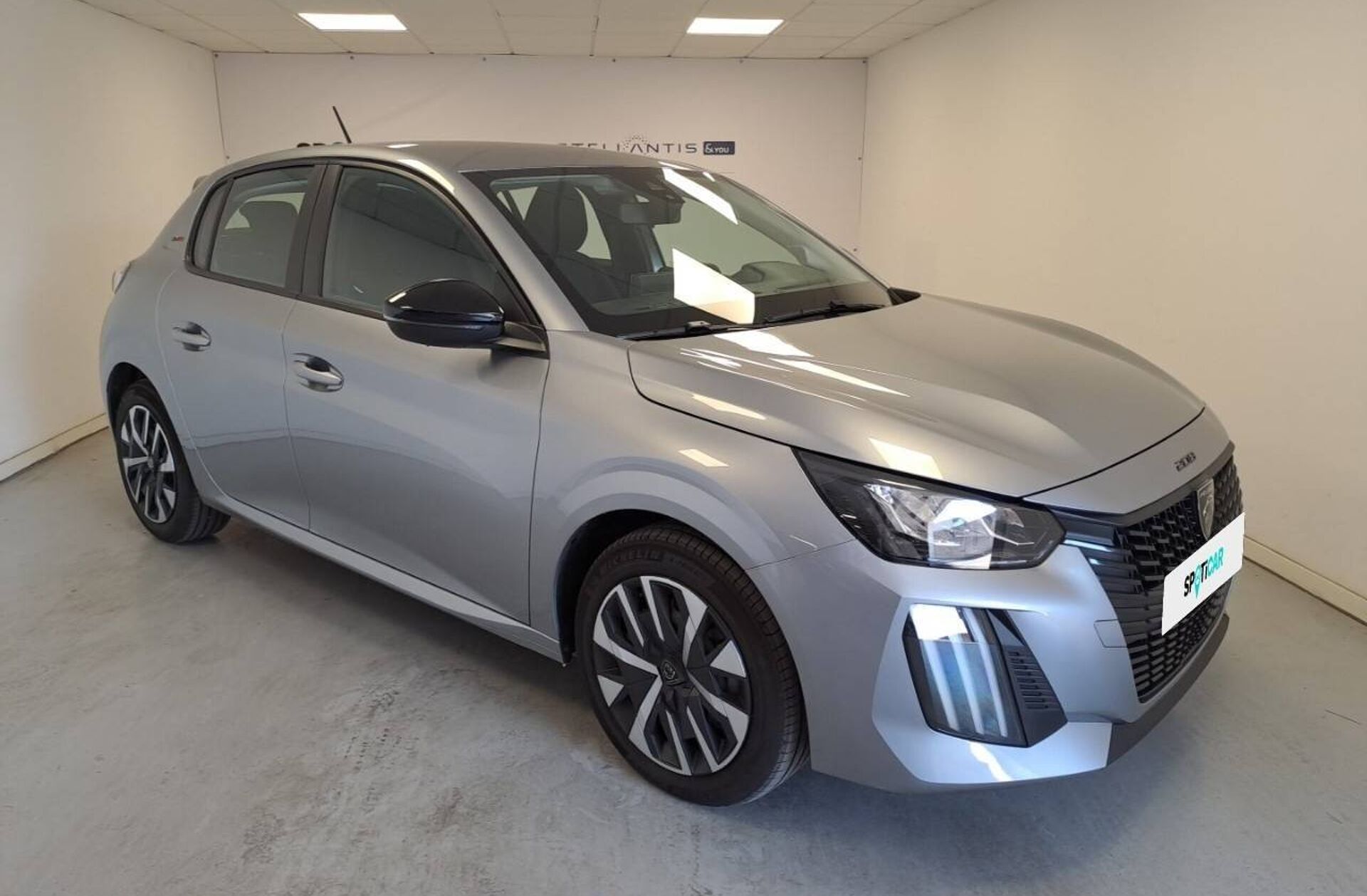 PEUGEOT 208 1.2 PureTech Style