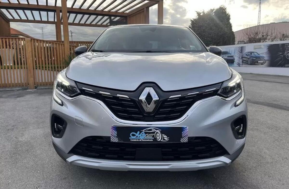 RENAULT Captur 1.0 TCe Exclusive