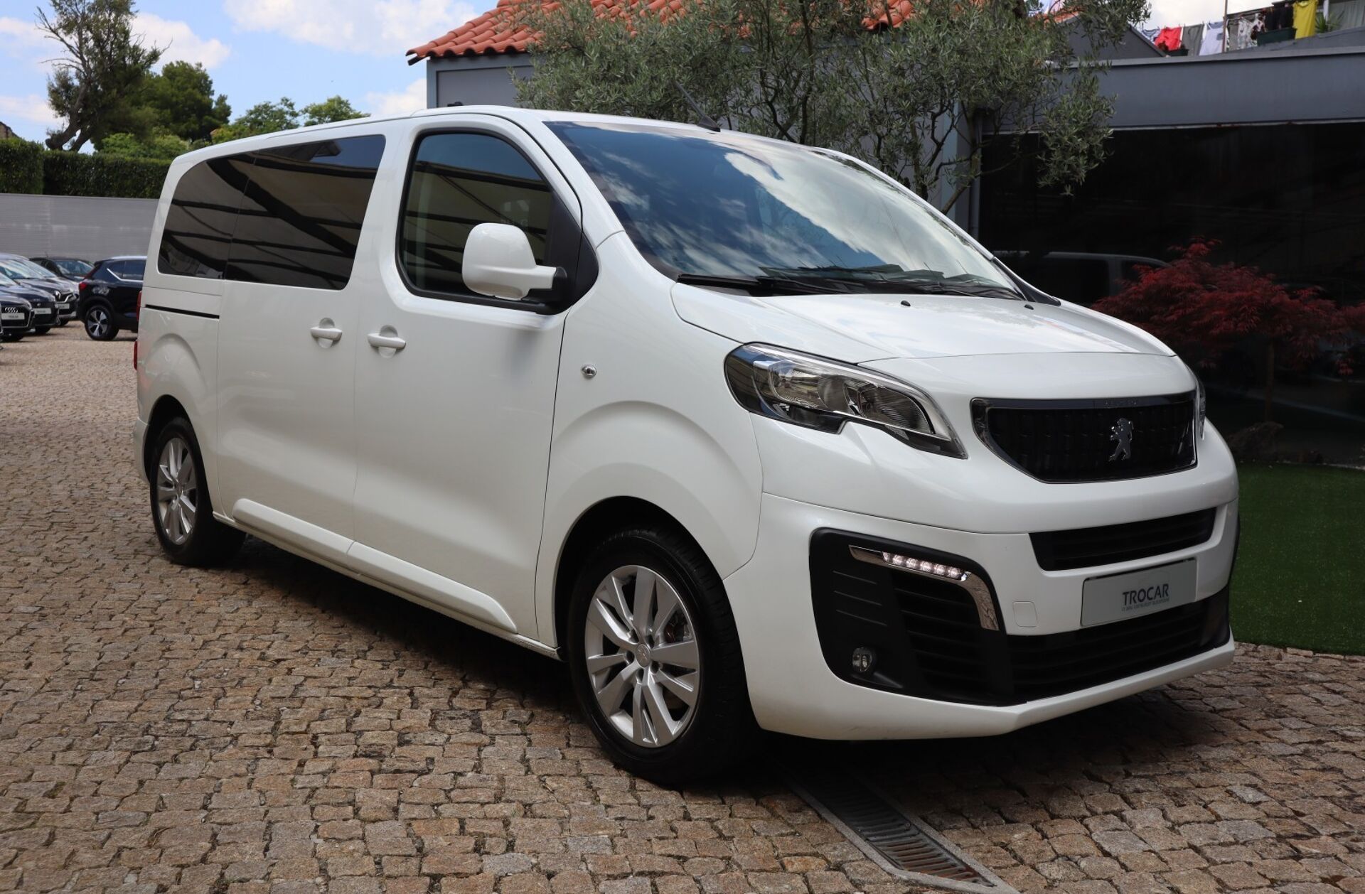 PEUGEOT Traveller 1.5 BlueHDi L2H1 Active Standard
