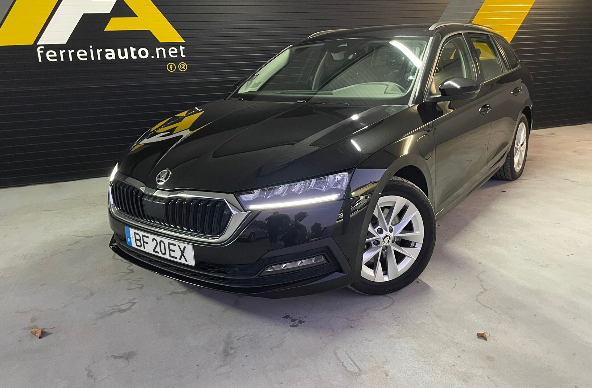 SKODA Octavia 1.4 TSI iV DSG