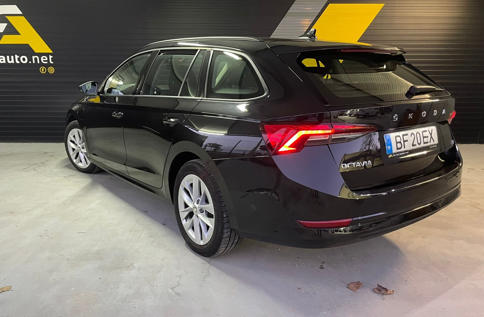 SKODA Octavia 1.4 TSI iV DSG