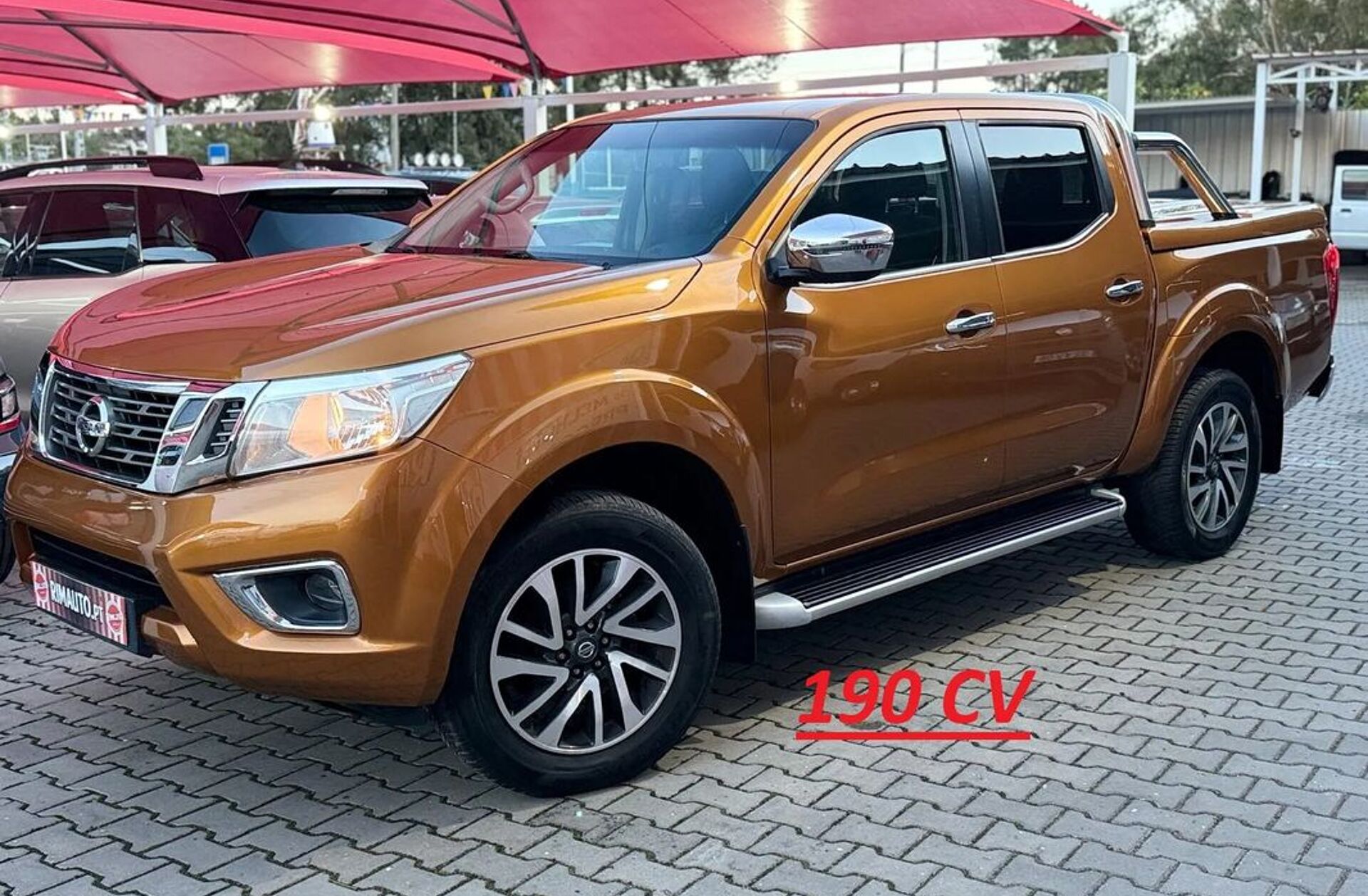 NISSAN Navara 2.3 dCi CD 4WD Tekna