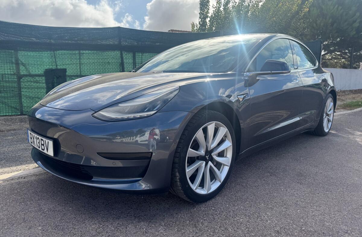 TESLA Model 3 Standard Range Plus RWD
