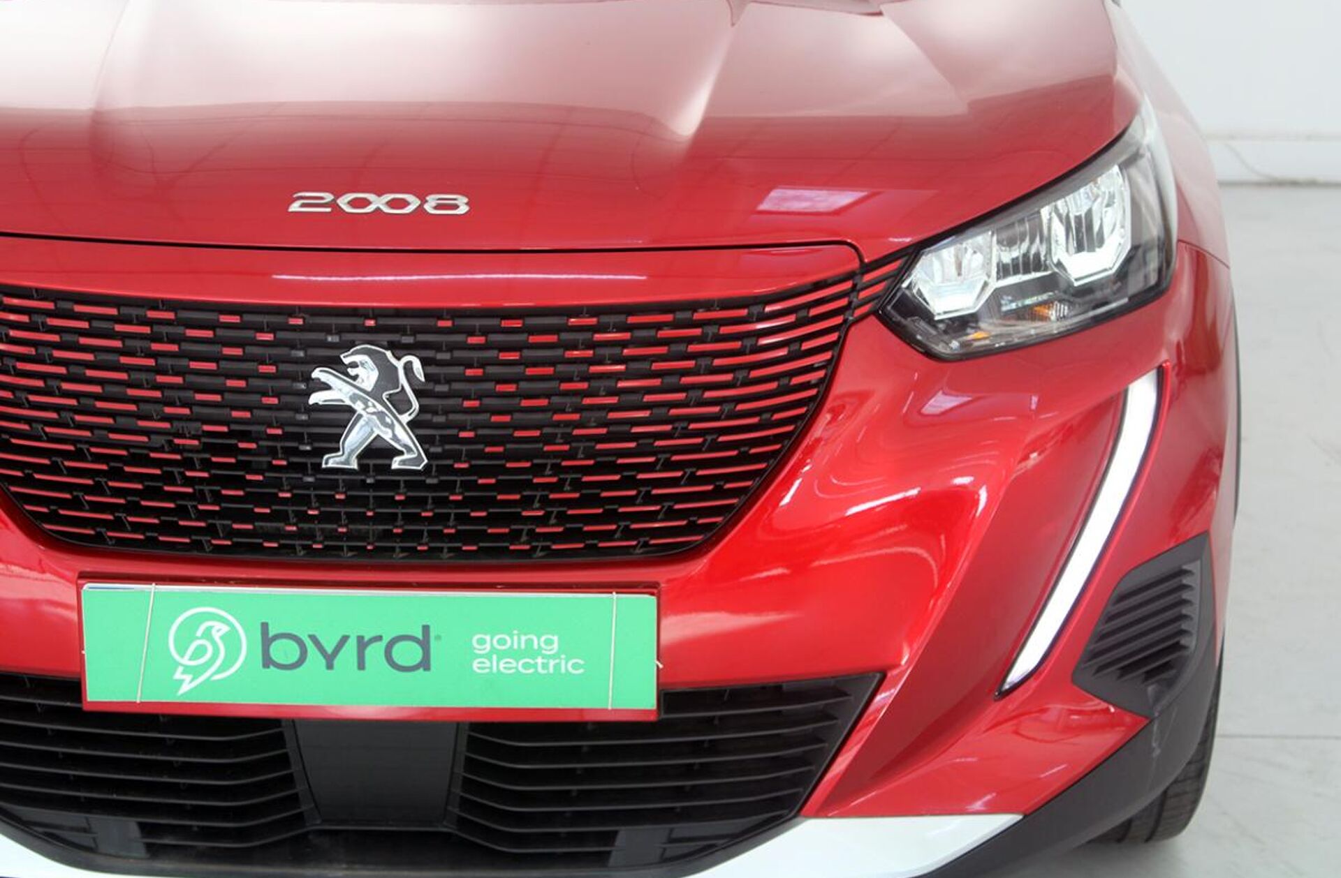 PEUGEOT 2008 e- 50 kWh GT