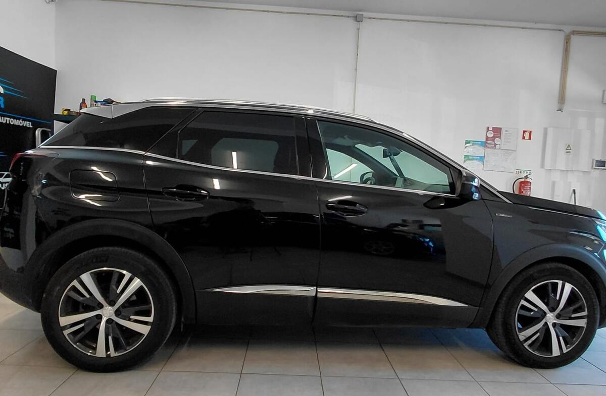 PEUGEOT 3008 2.0 BlueHDi GT EAT6