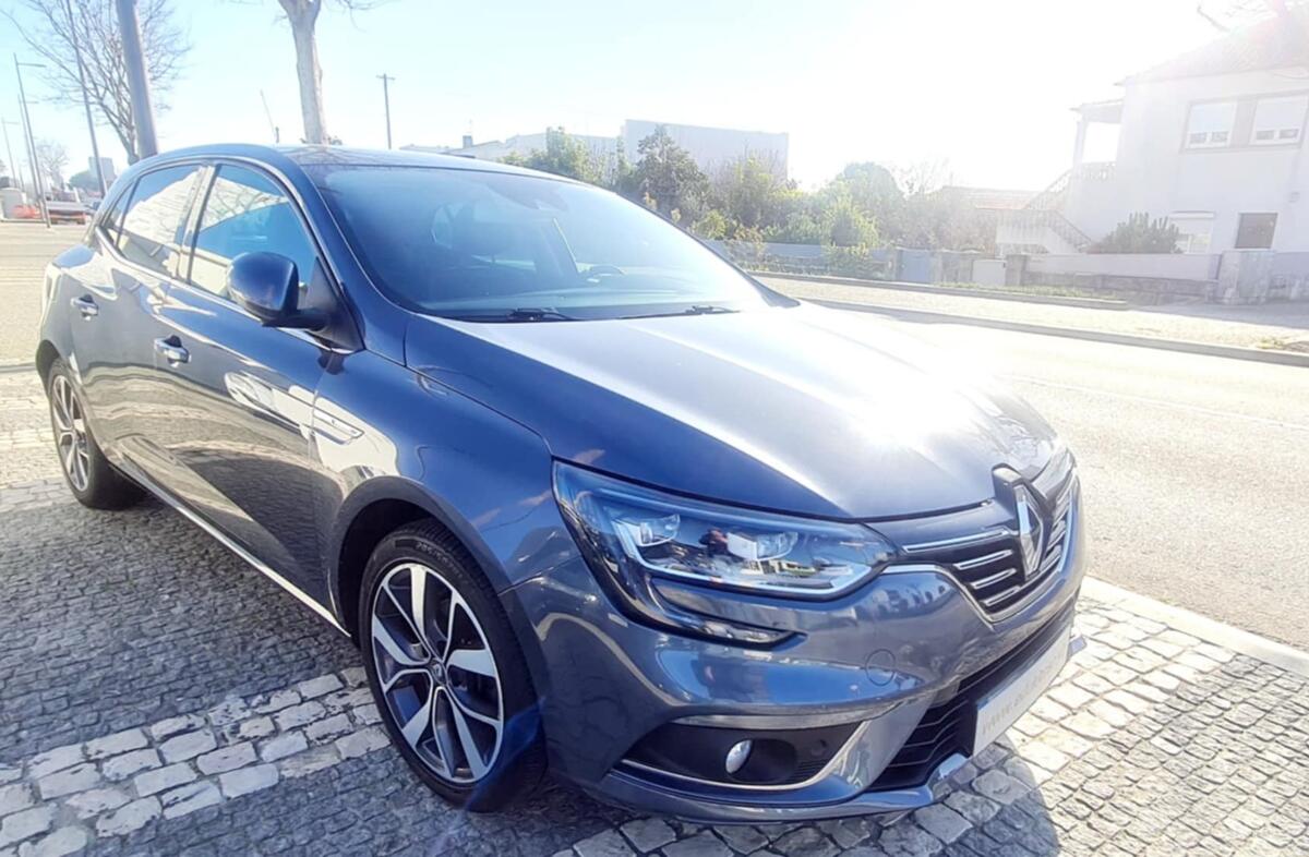 RENAULT Mégane 1.2 TCe Intens