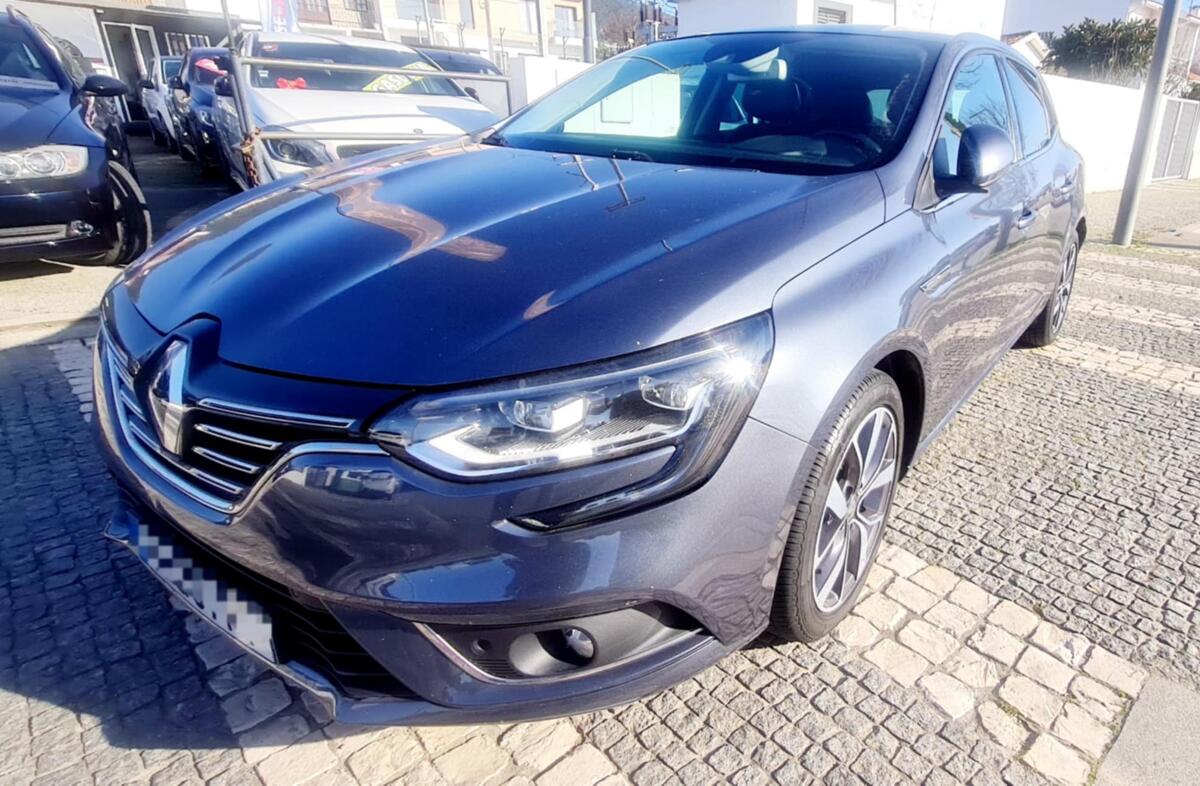 RENAULT Mégane 1.2 TCe Intens