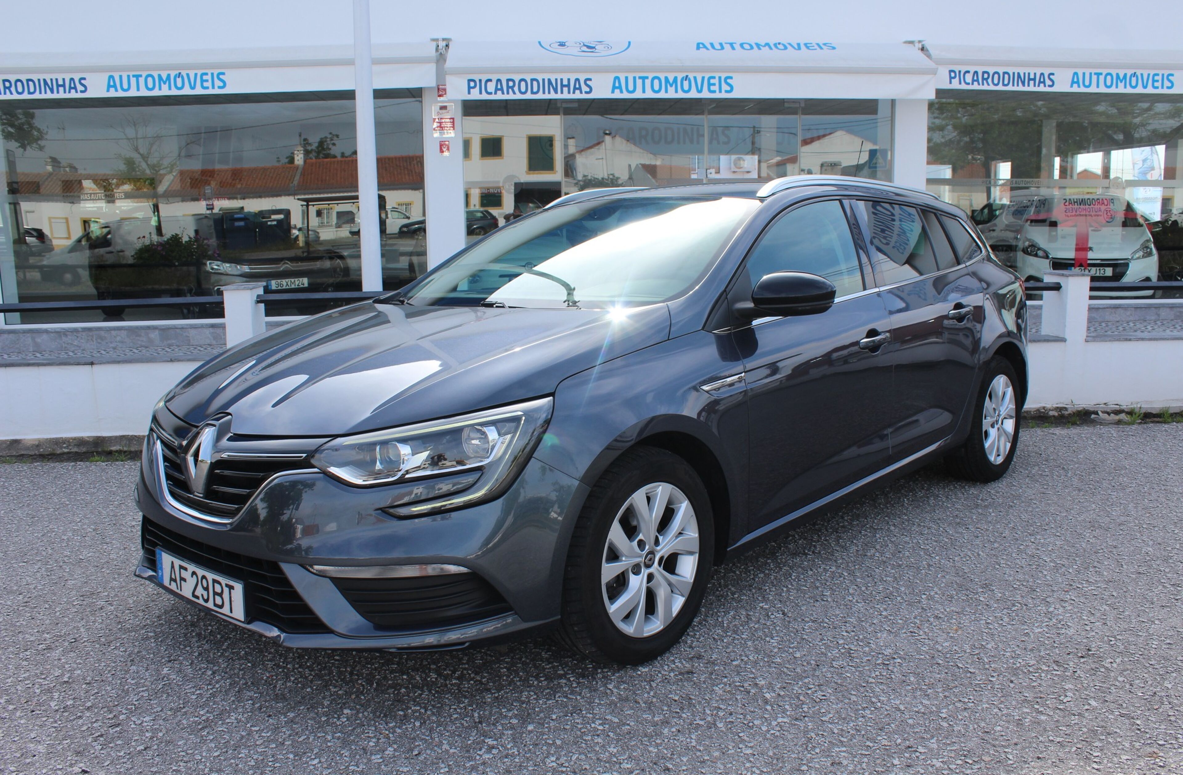 RENAULT Mégane 1.5 Blue dCi Limited