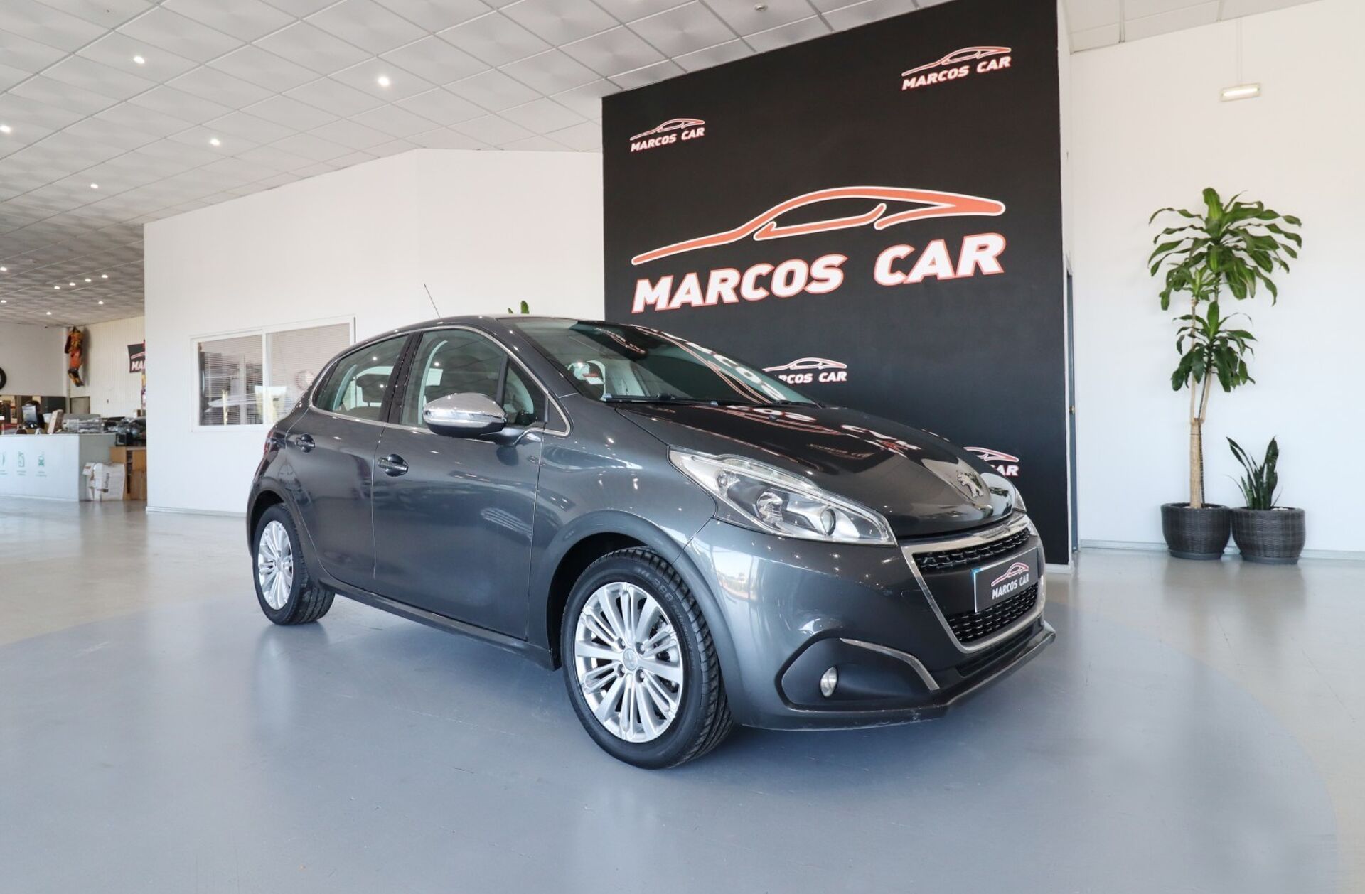 PEUGEOT 208 1.2 PureTech Active