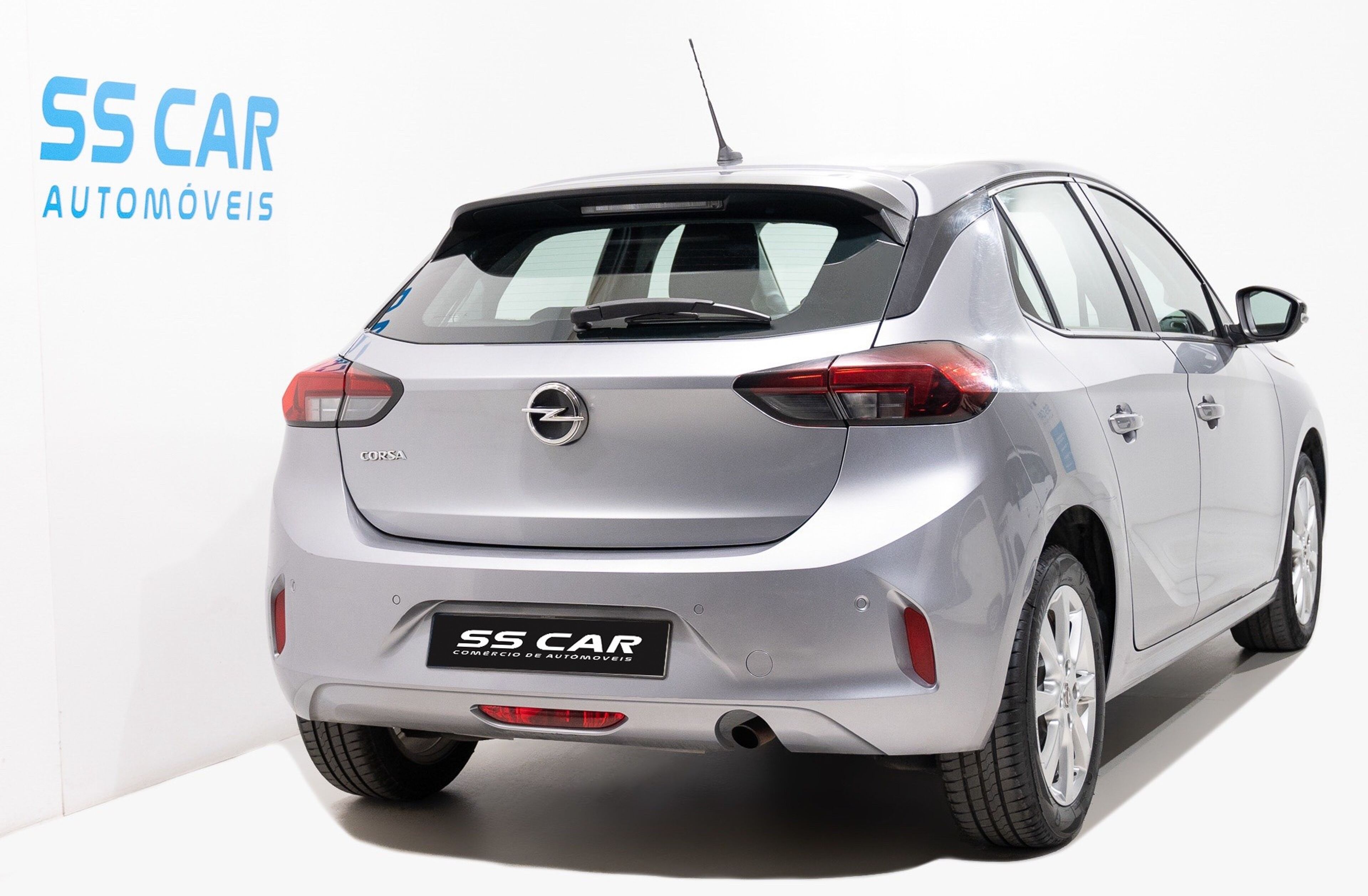 OPEL Corsa 1.2 Edition