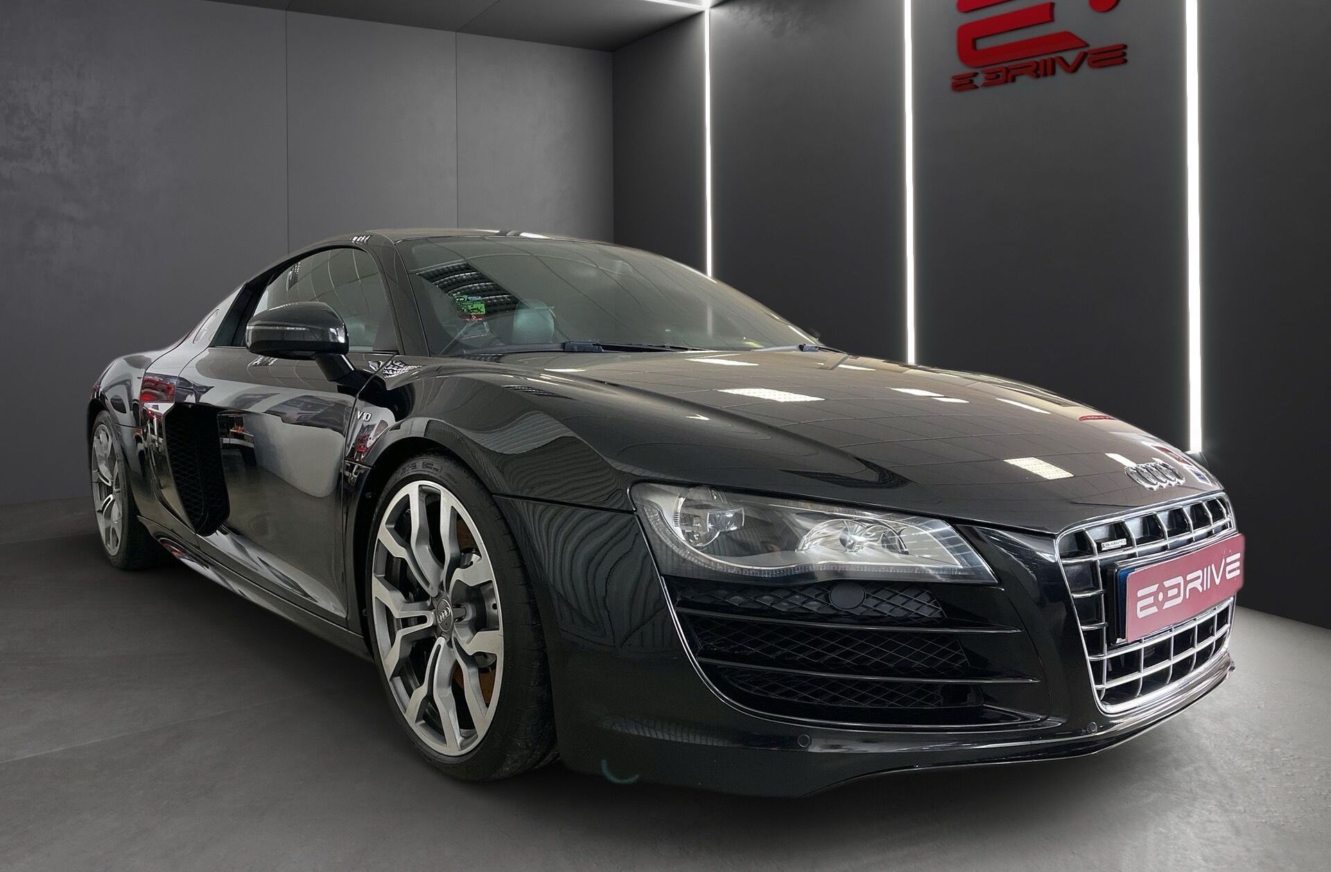 AUDI R8 5.2 FSi V10 quattro R tronic