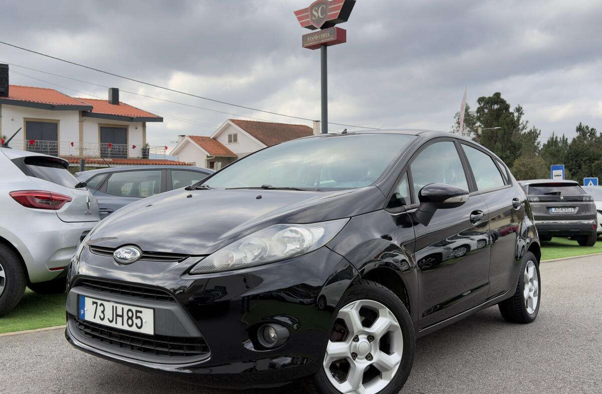 FORD Fiesta 1.4 TDCi Titanium