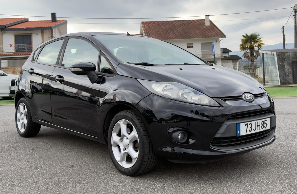 FORD Fiesta 1.4 TDCi Titanium