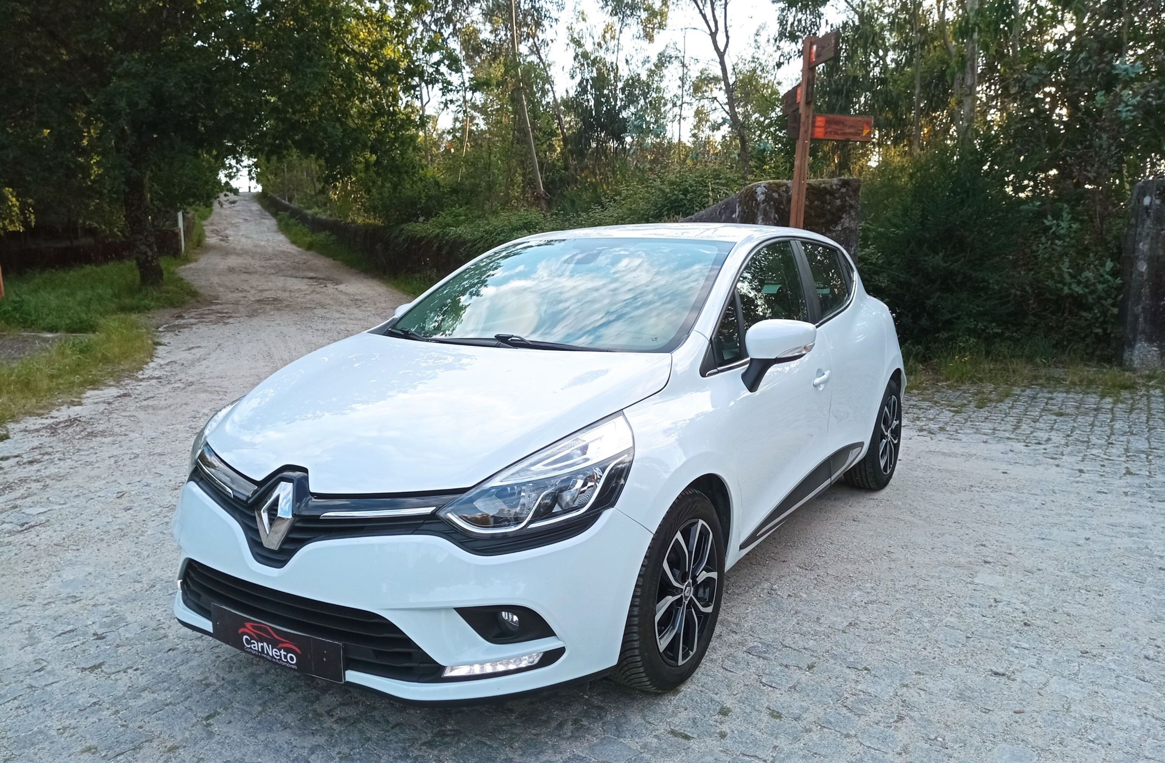RENAULT Clio 0.9 TCe Zen