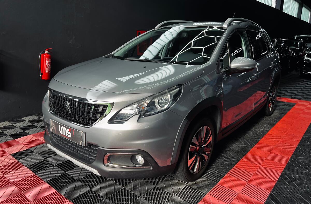 PEUGEOT 2008 1.2 PureTech Allure