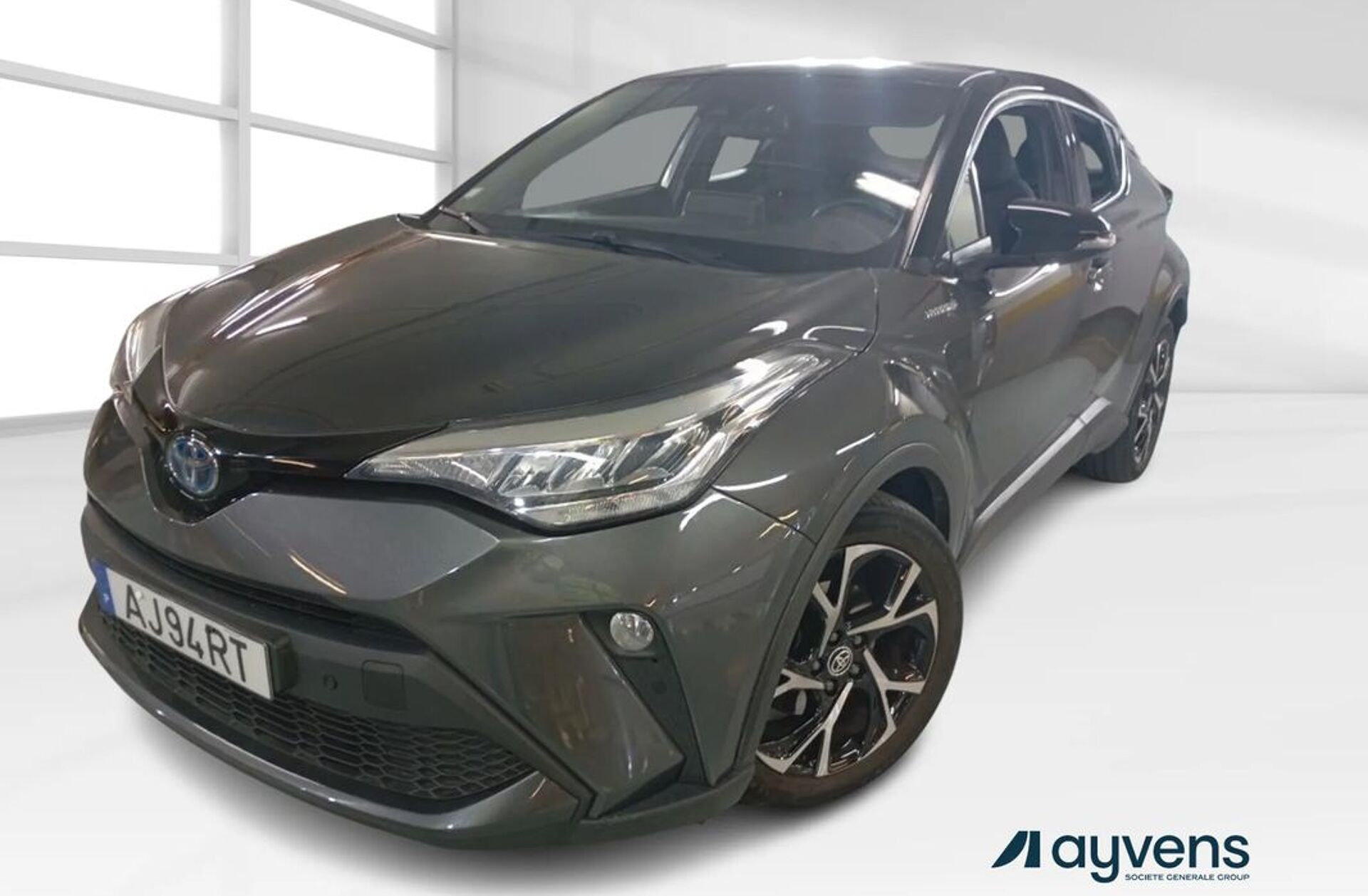 TOYOTA C-HR 1.8 Hybrid Square Collection