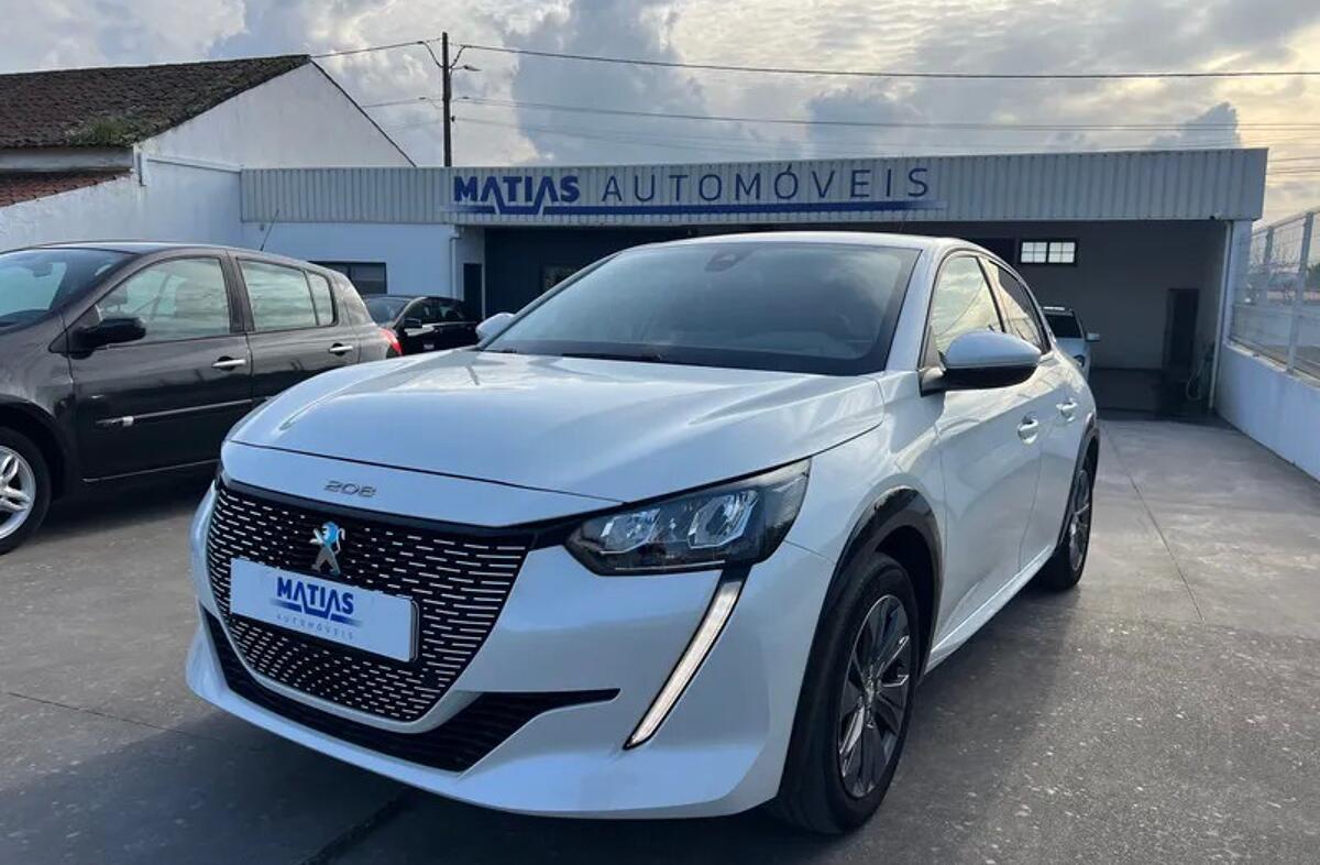 PEUGEOT 208 e- 50 kWh Active Pack