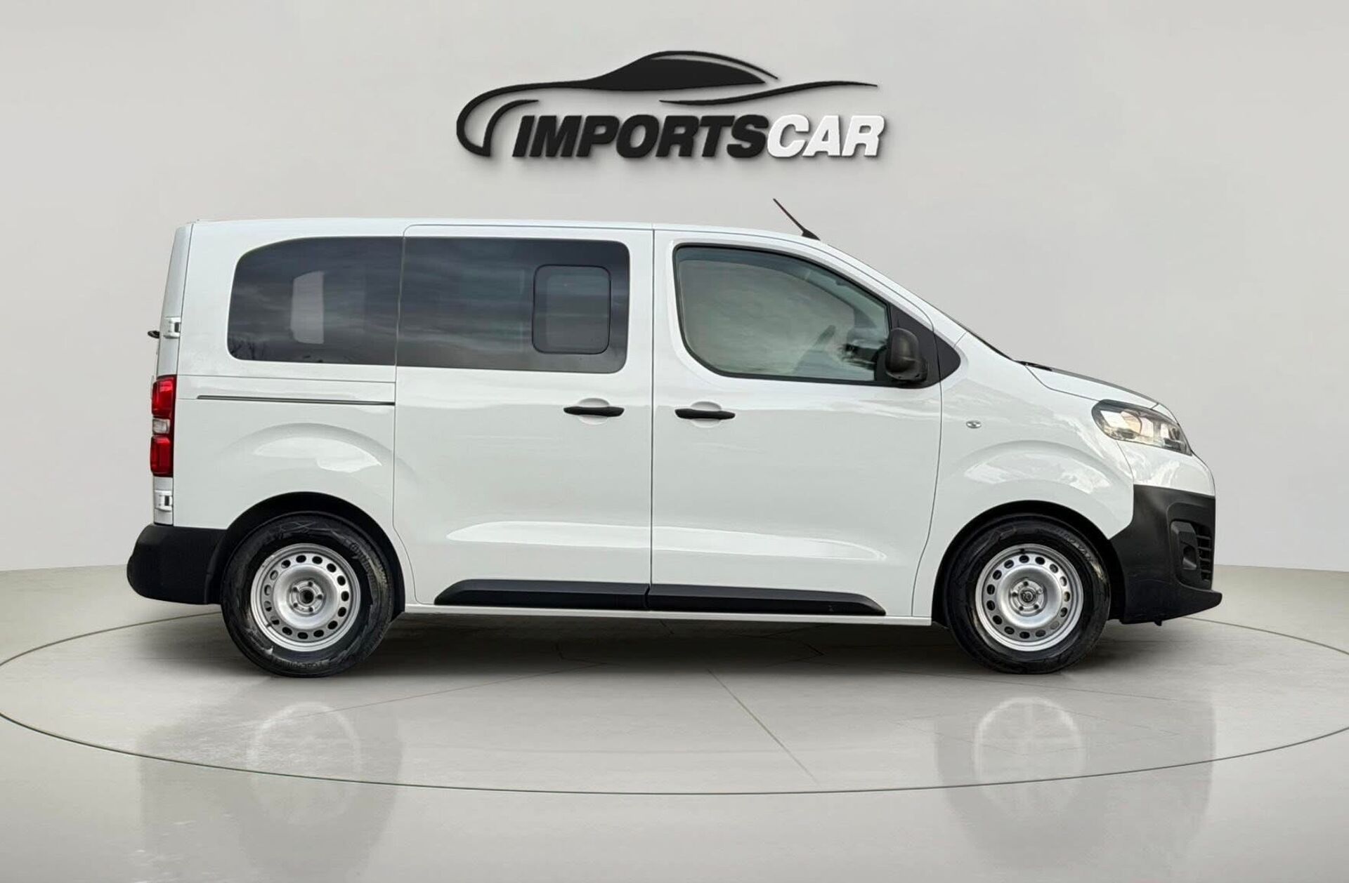 CITROEN Jumpy 2.0 BlueHDi XL Club Semi-Vidrado