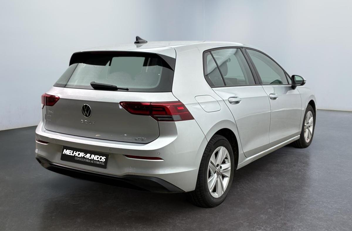 VOLKSWAGEN Golf Variant 1.5 eTSI Life DSG