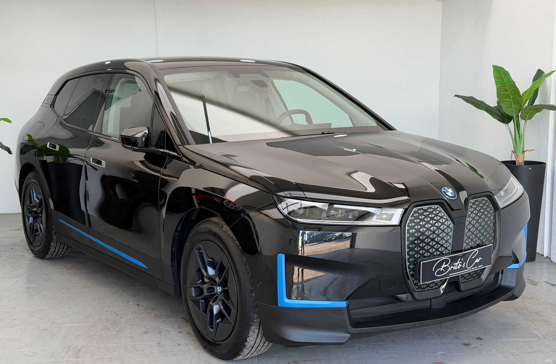 BMW iX xDrive 50 Pack Desportivo