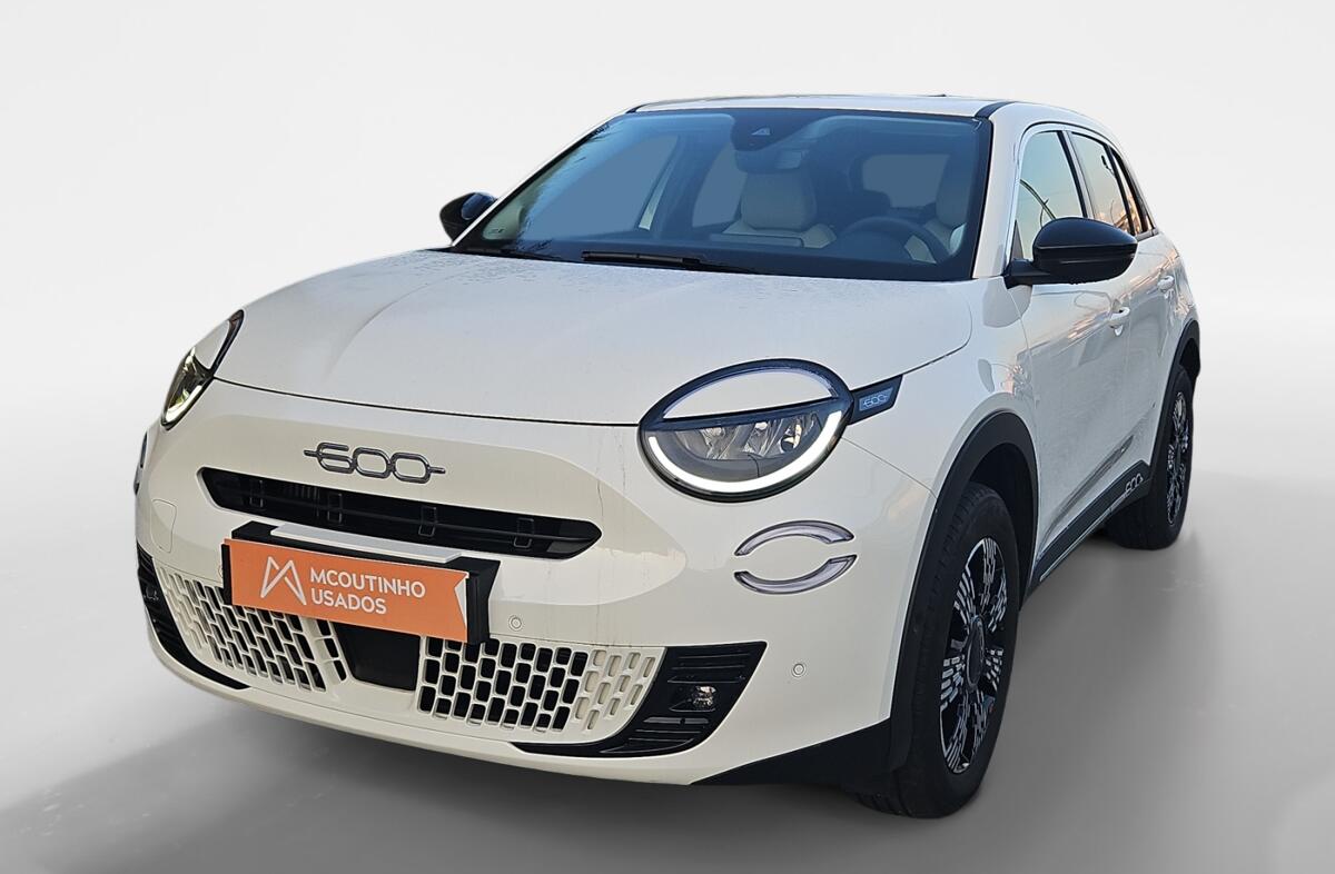 FIAT 600 1.2 Hybrid La Prima