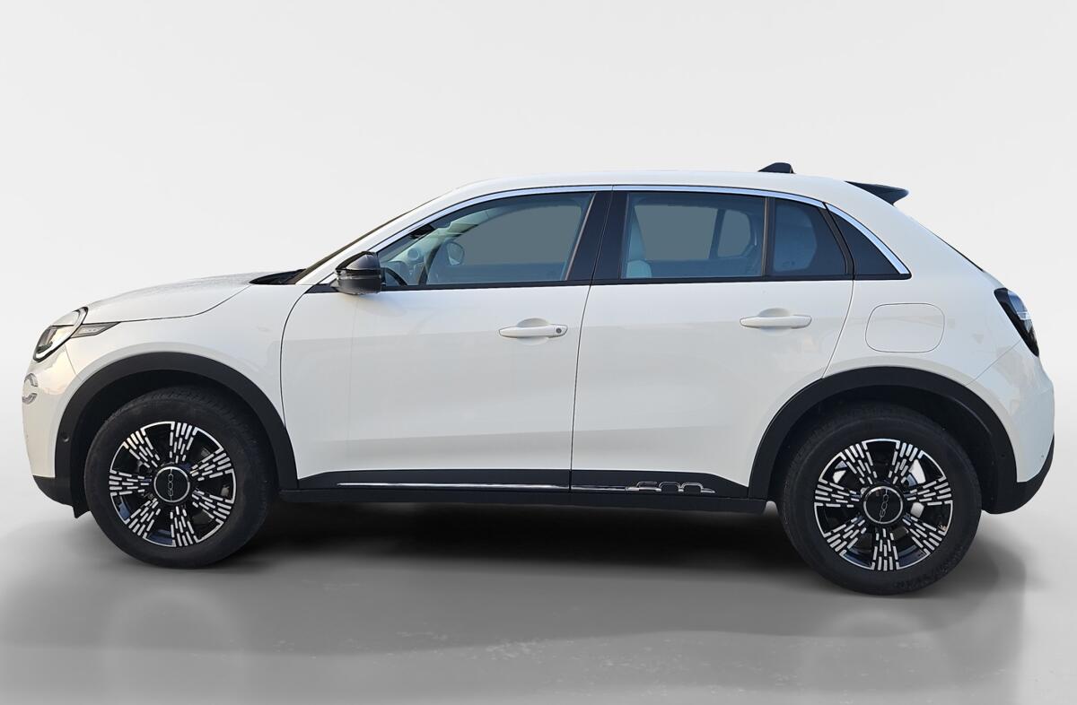 FIAT 600 1.2 Hybrid La Prima