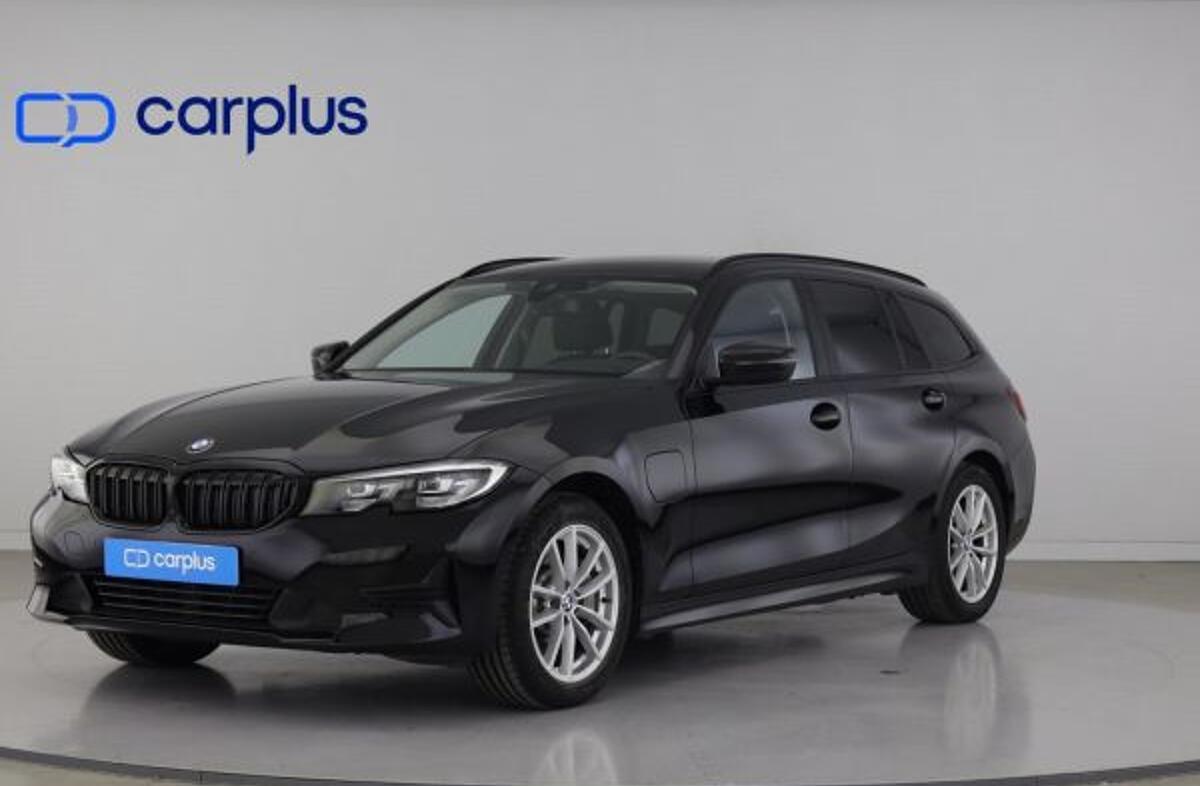 BMW Serie-3 330 e Touring Auto