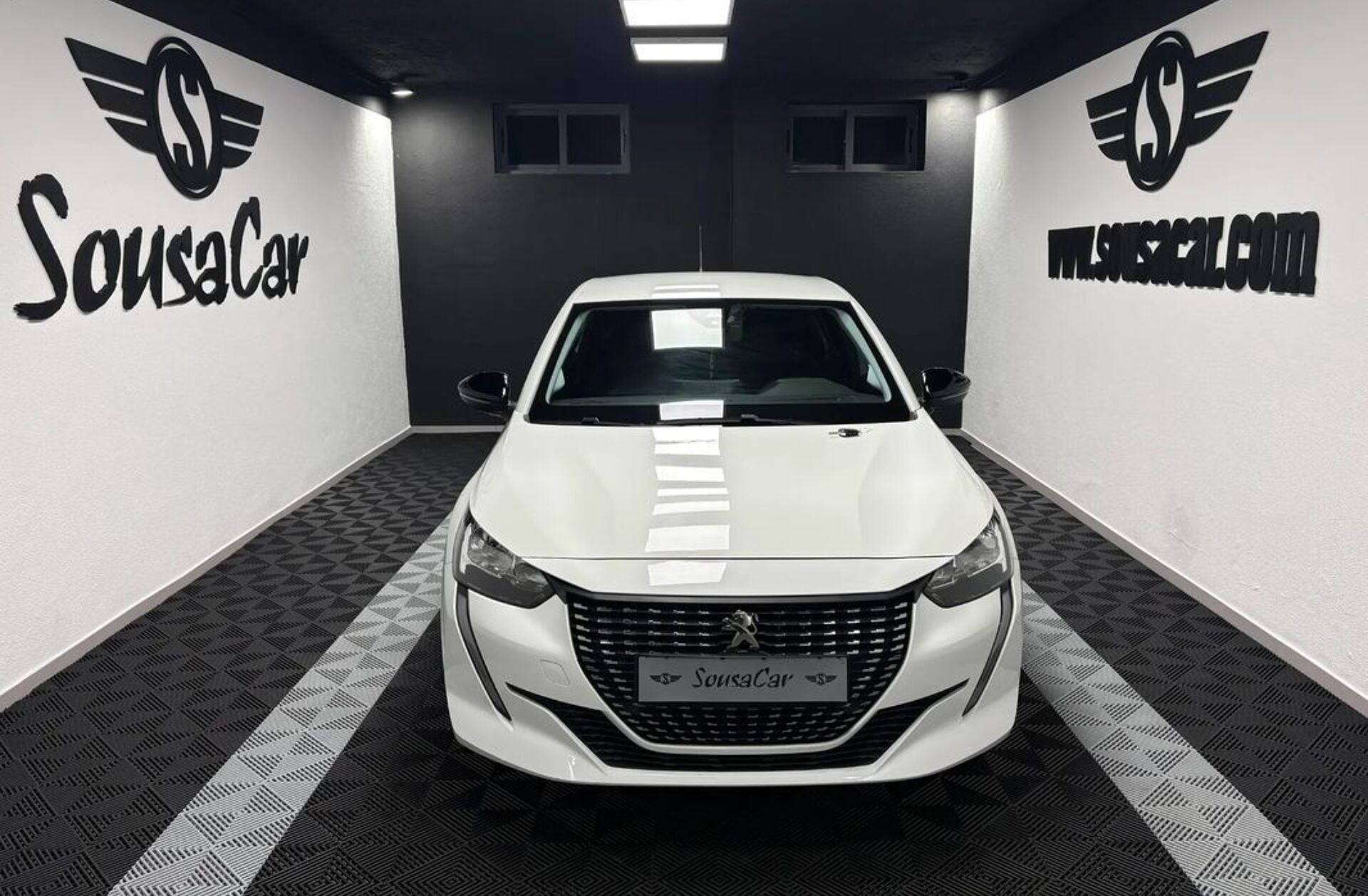 PEUGEOT 208 1.2 PureTech Active