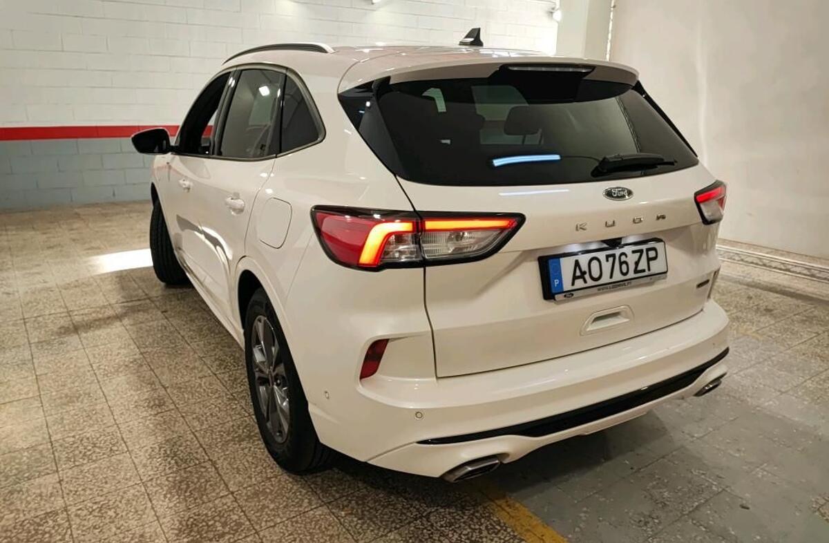 FORD Kuga 2.5 PHEV ST-Line X
