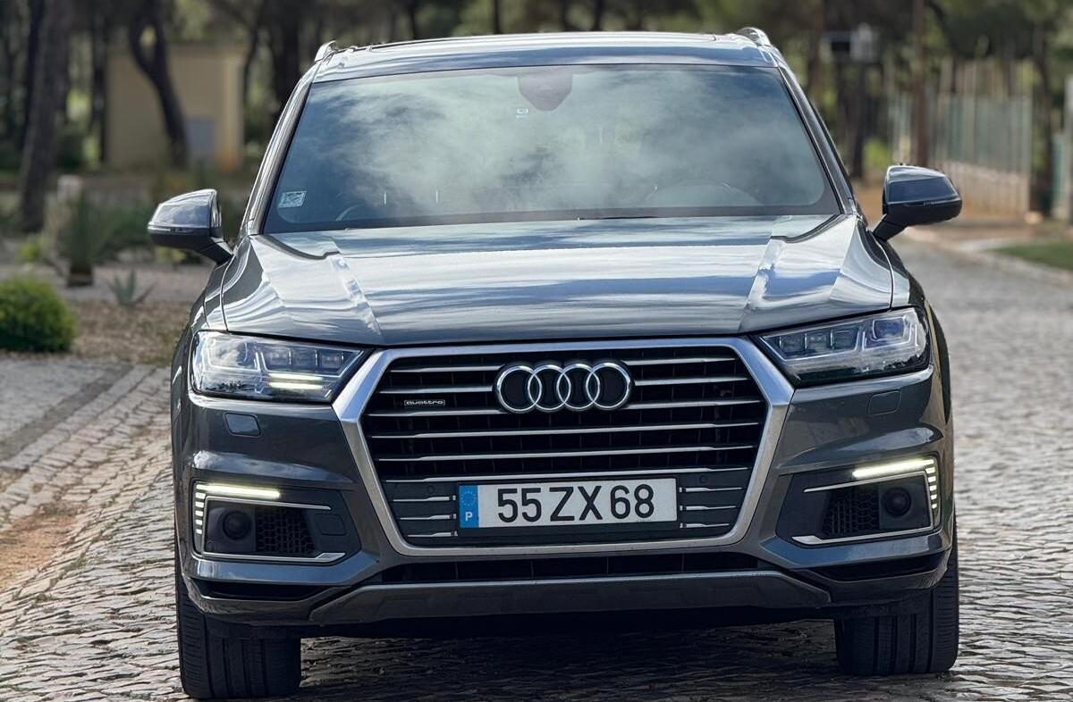 AUDI Q7 3.0 TDi e-tron quattro S-line Tiptronic