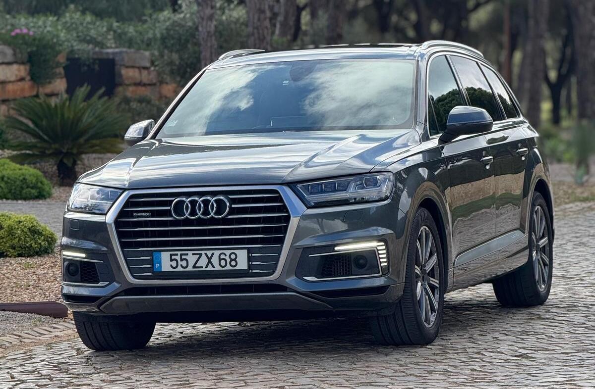 AUDI Q7 3.0 TDi e-tron quattro S-line Tiptronic