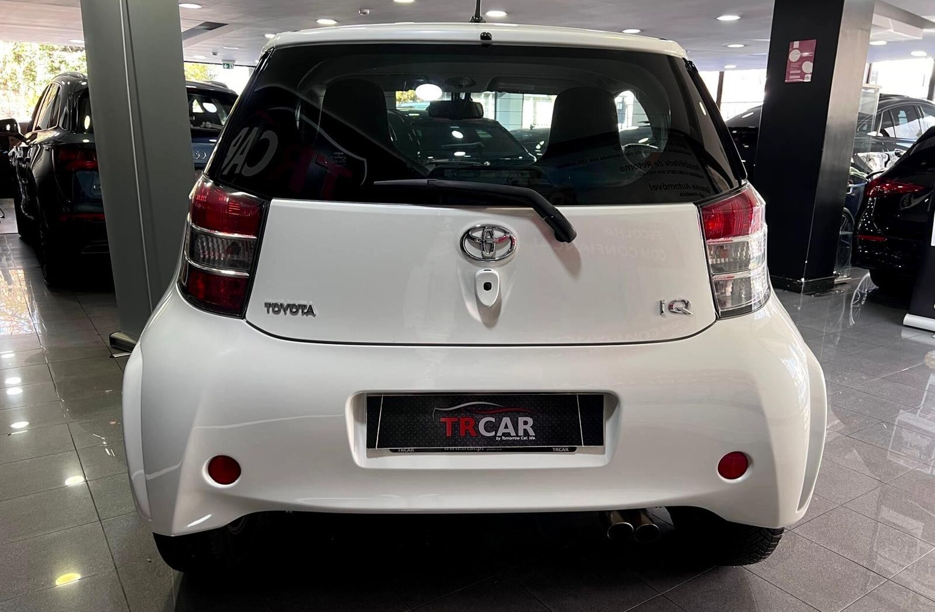 TOYOTA IQ 1.0 VVT-i 2 EP