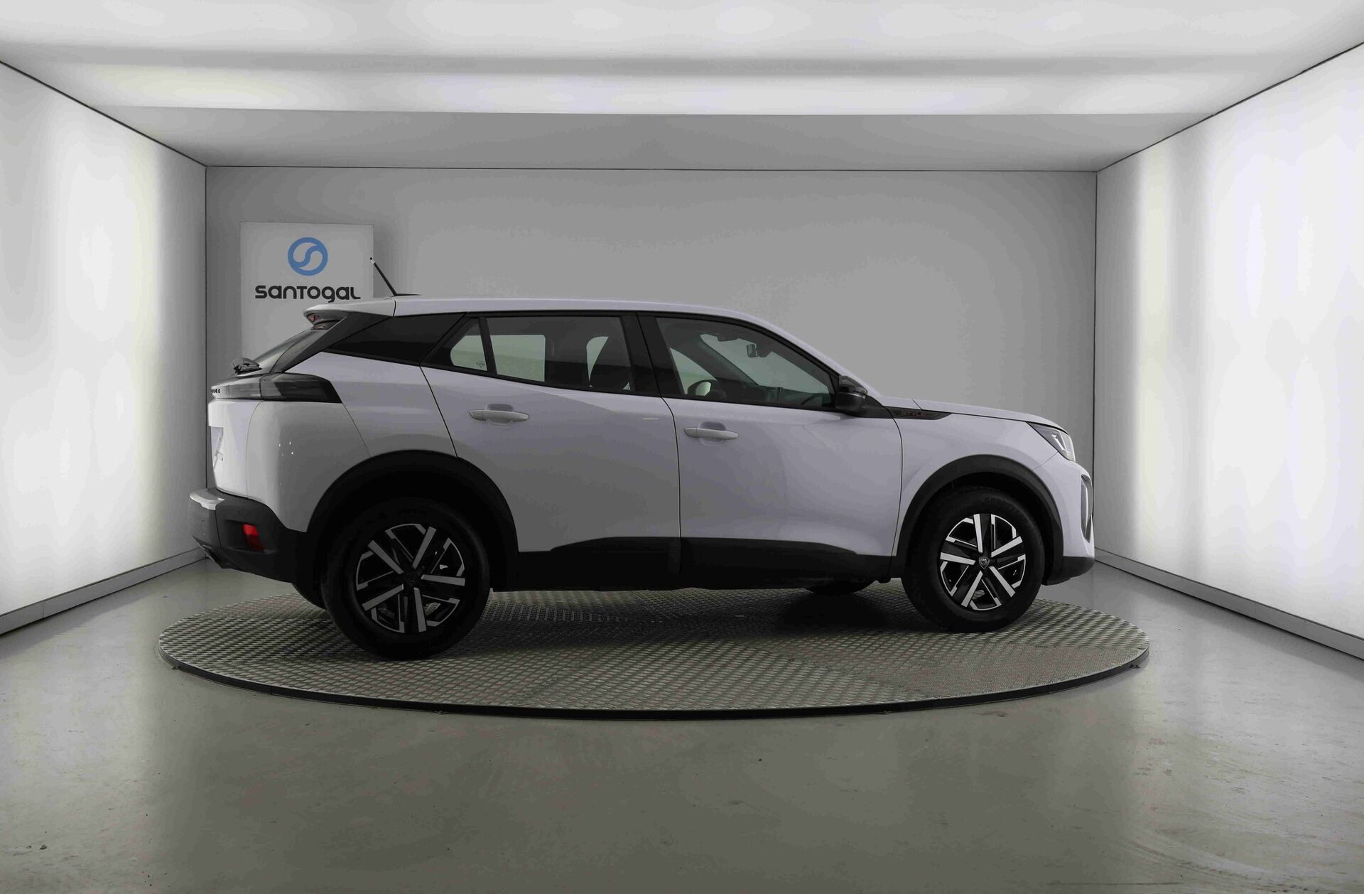 PEUGEOT 2008 1.2 PureTech Style