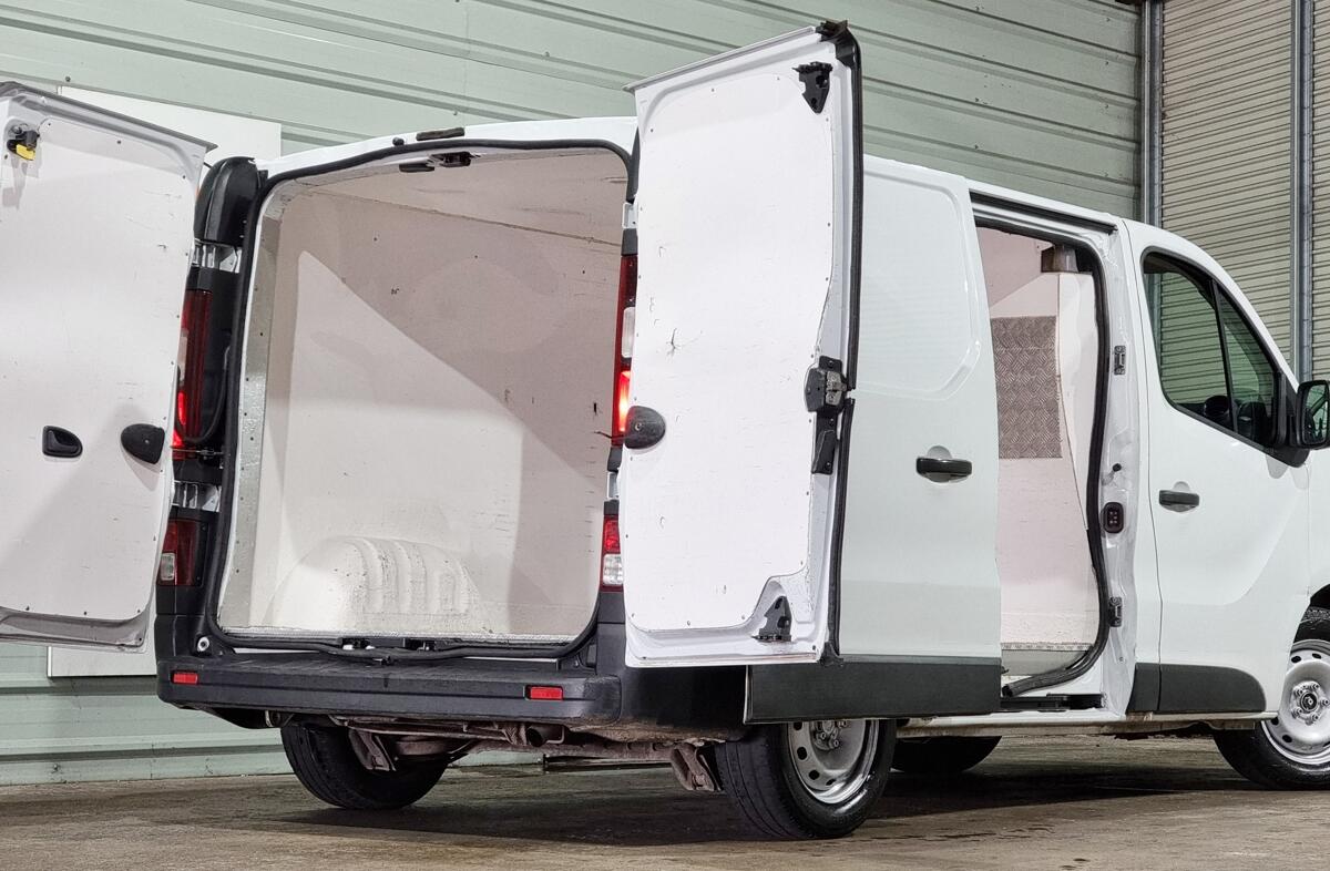 OPEL Vivaro 1.6 CDTi L1H1 2.7T