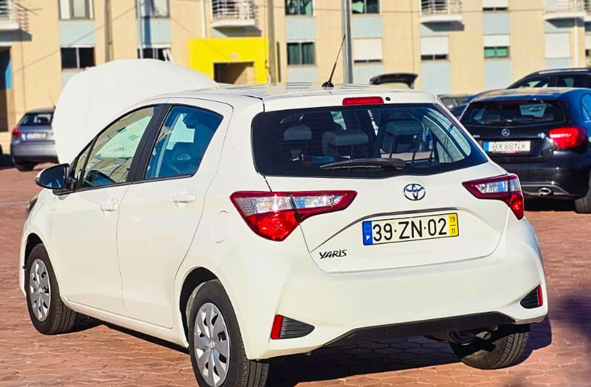 TOYOTA Yaris 1.0 VVT-i Comfort