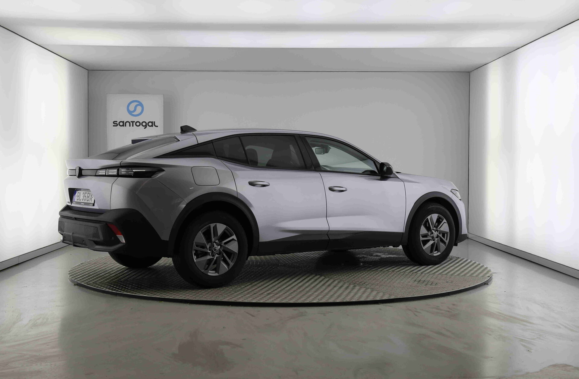 PEUGEOT 408 1.2 PureTech Allure EAT8