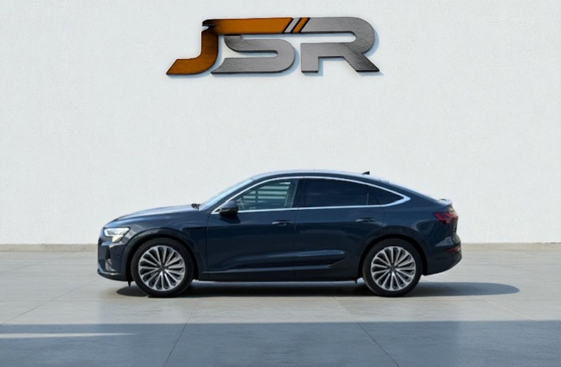 AUDI Q8 55 quattro Advanced