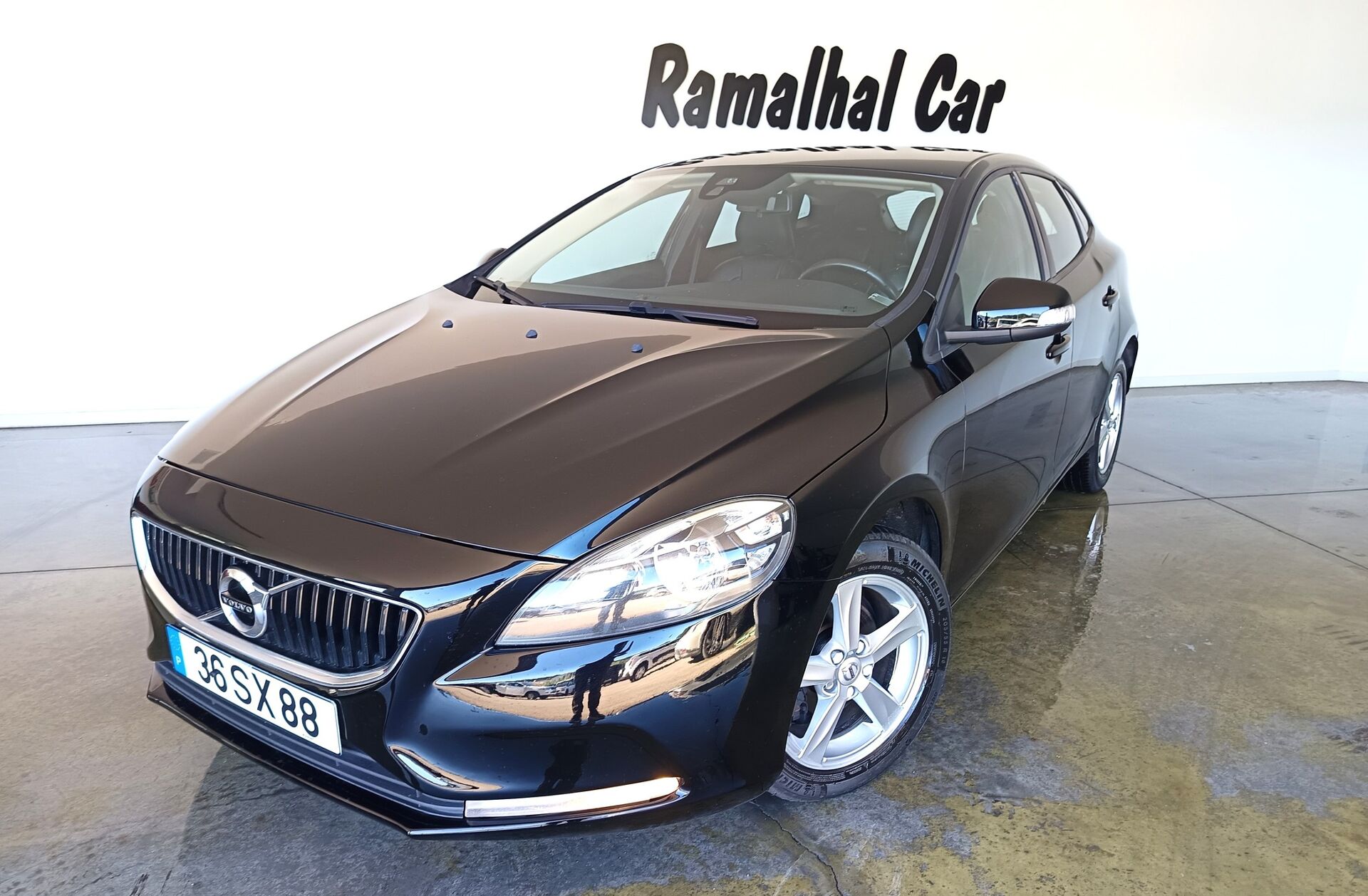VOLVO V40 2.0 D2 Kinetic