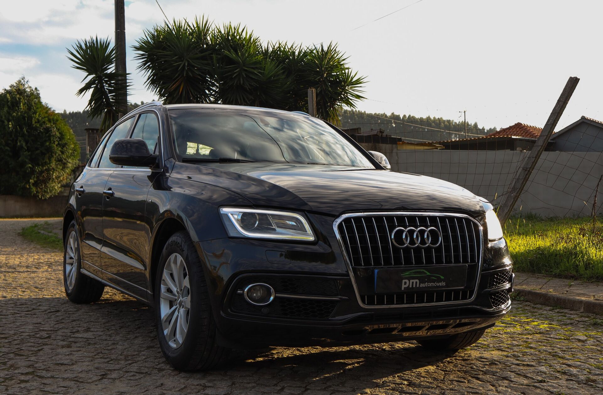 AUDI Q5 2.0 TDi S-line