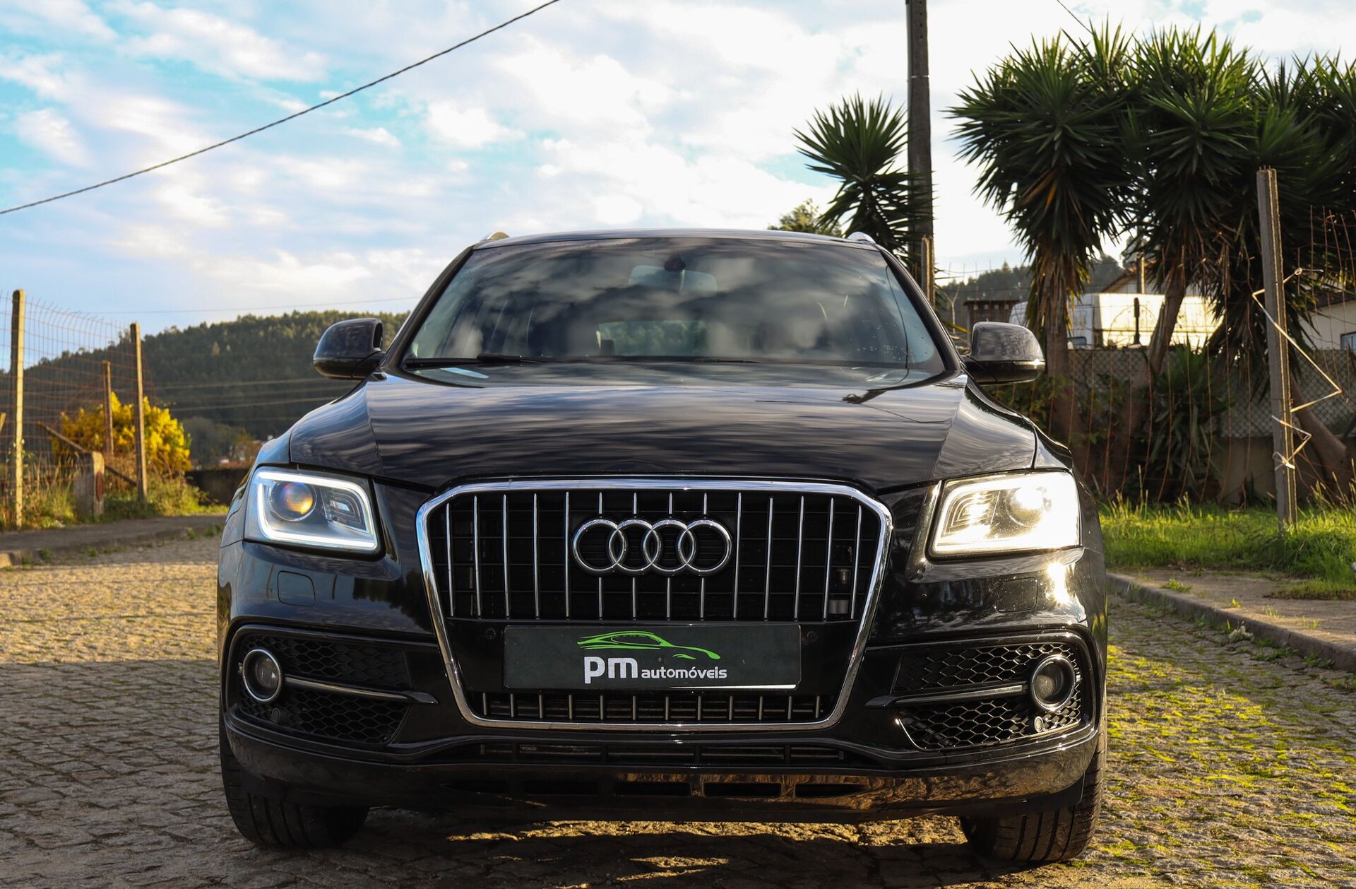 AUDI Q5 2.0 TDi S-line