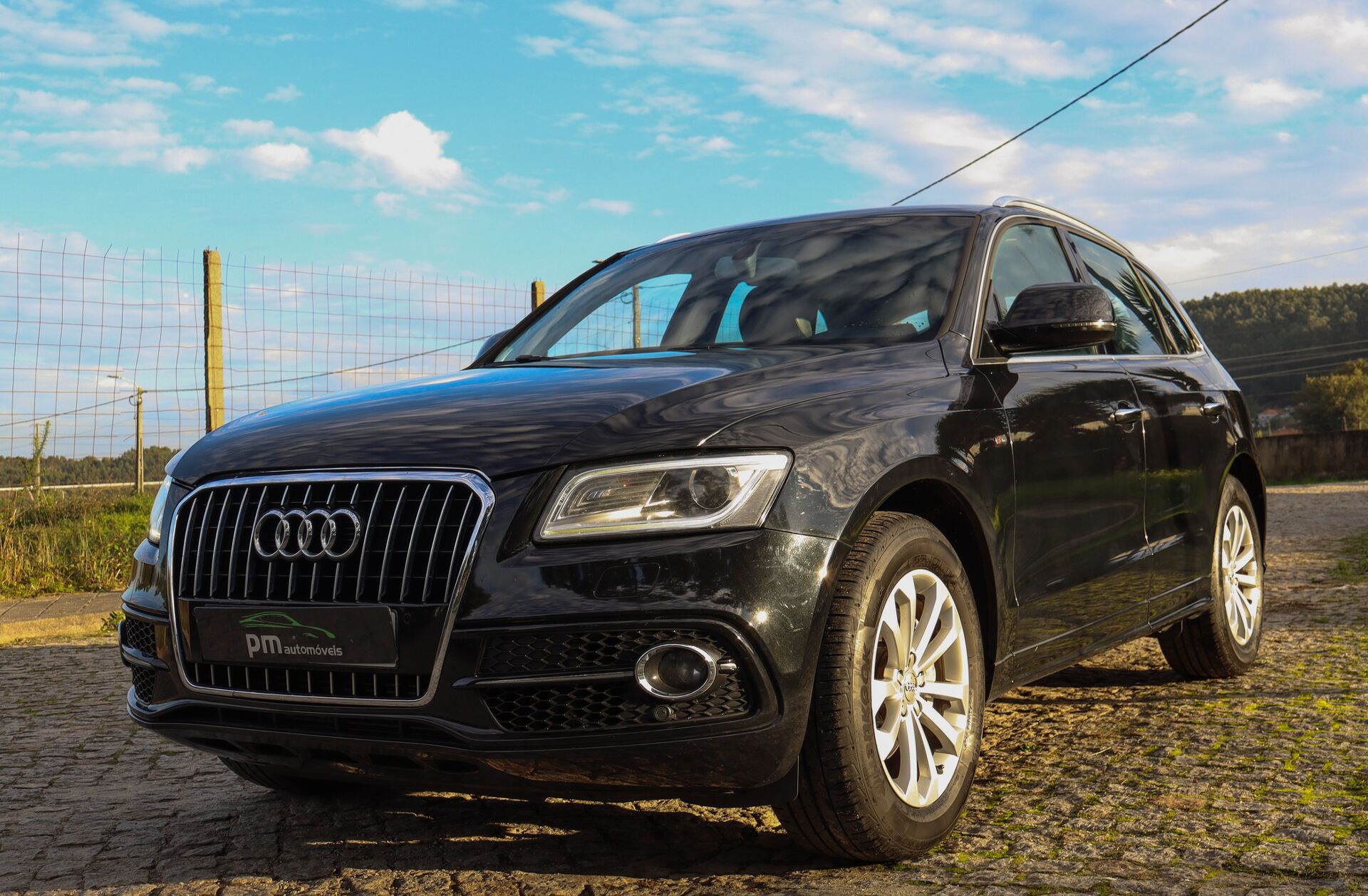 AUDI Q5 2.0 TDi S-line