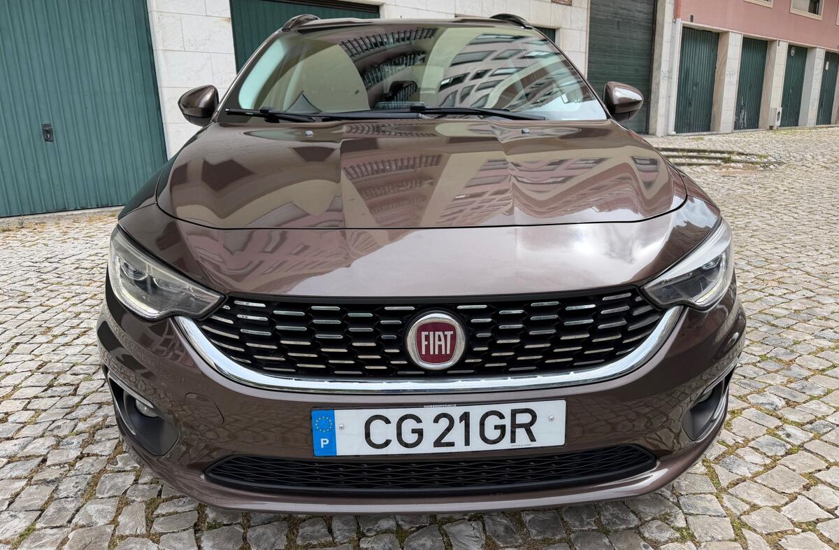 FIAT Tipo 1.6 M-Jet Lounge JLL17