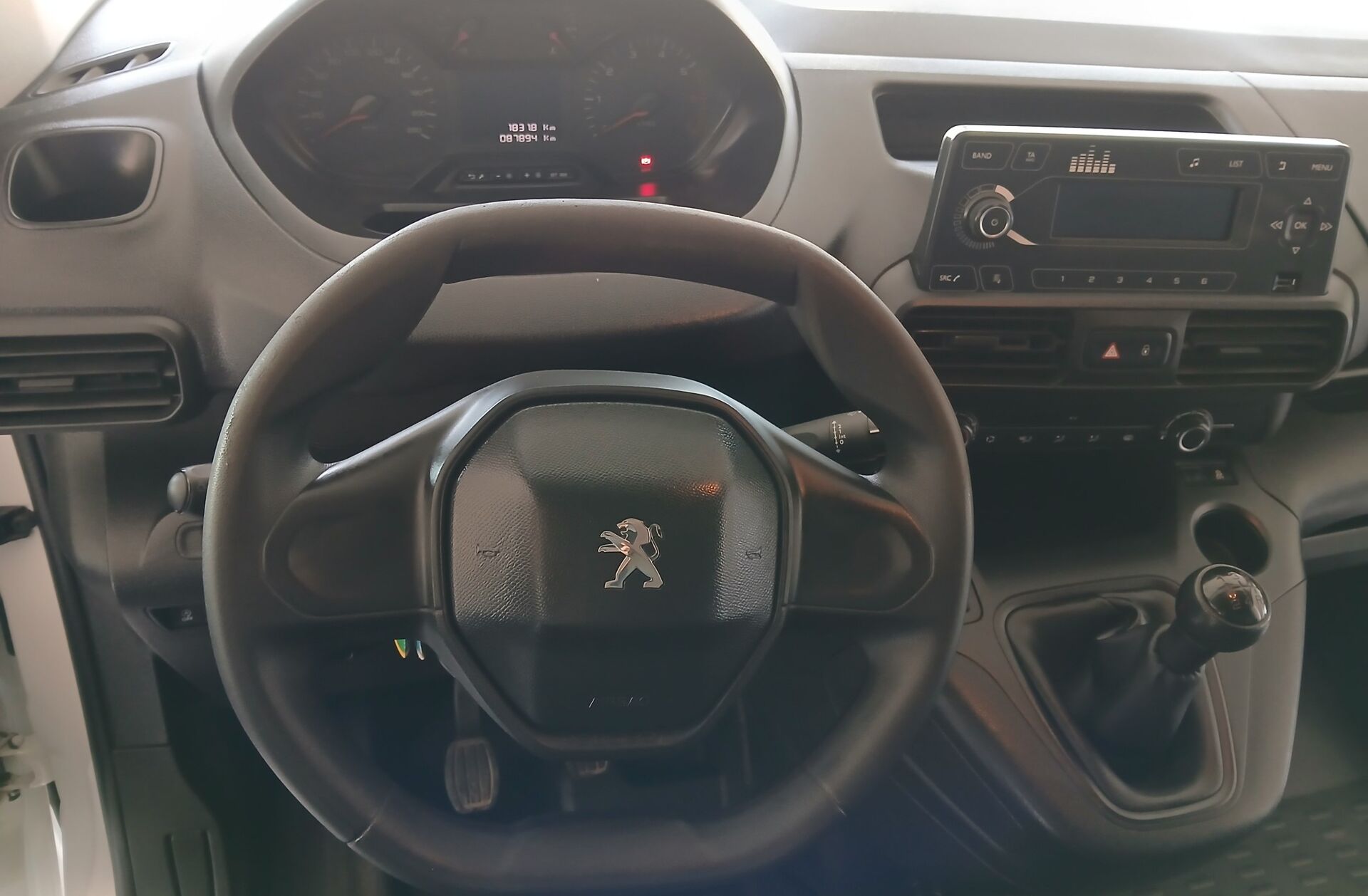 PEUGEOT Partner 1.5 BlueHDi Pro Standard