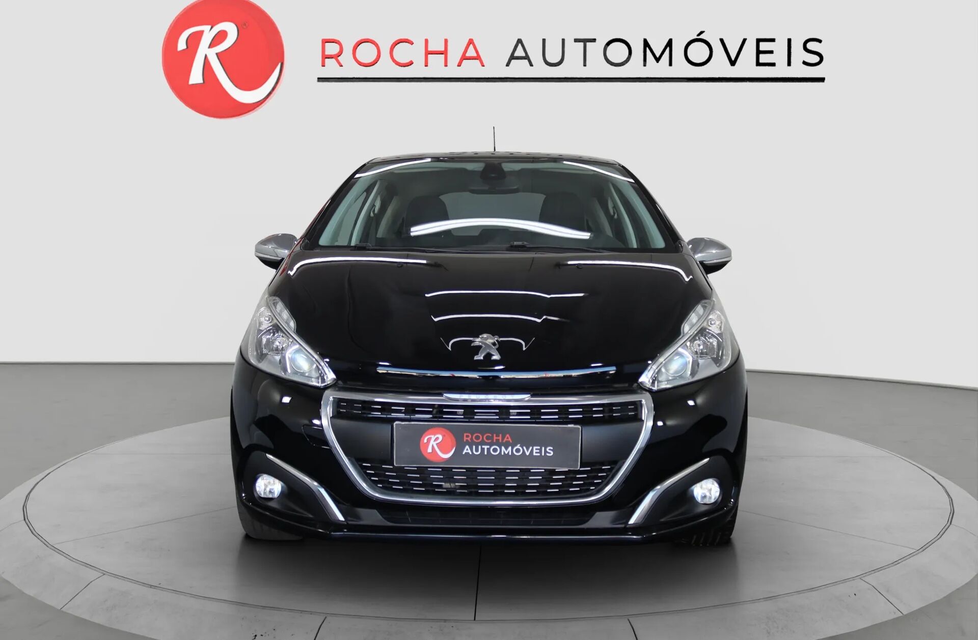 PEUGEOT 208 1.2 PureTech Signature