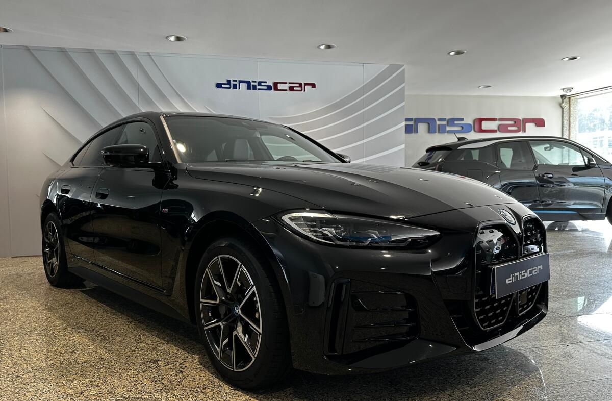 BMW i4 eDrive40 Desportiva M