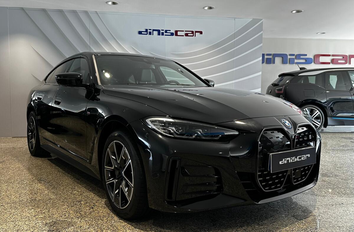 BMW i4 eDrive40 Desportiva M