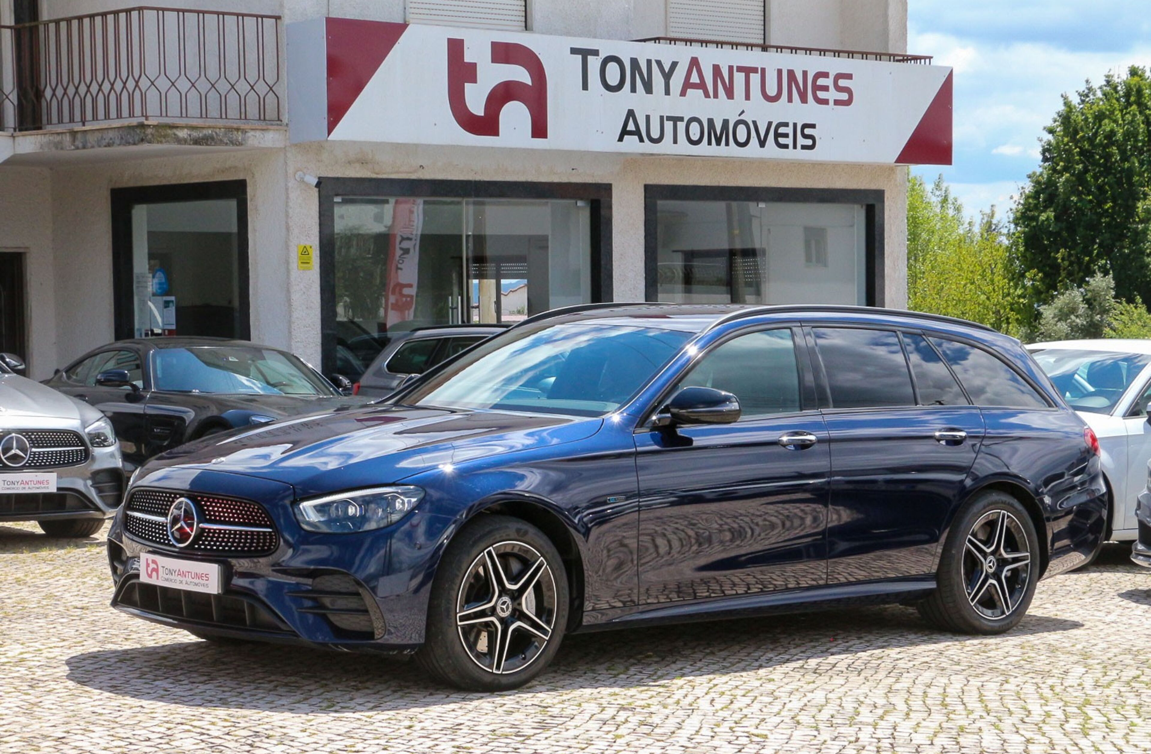 MERCEDES Classe E E 300 de AMG Line