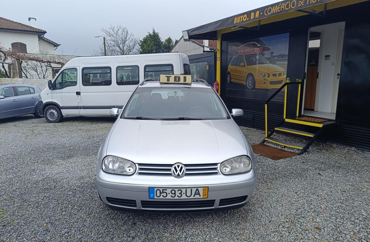 VOLKSWAGEN Golf Variant 1.9 TDi Highline