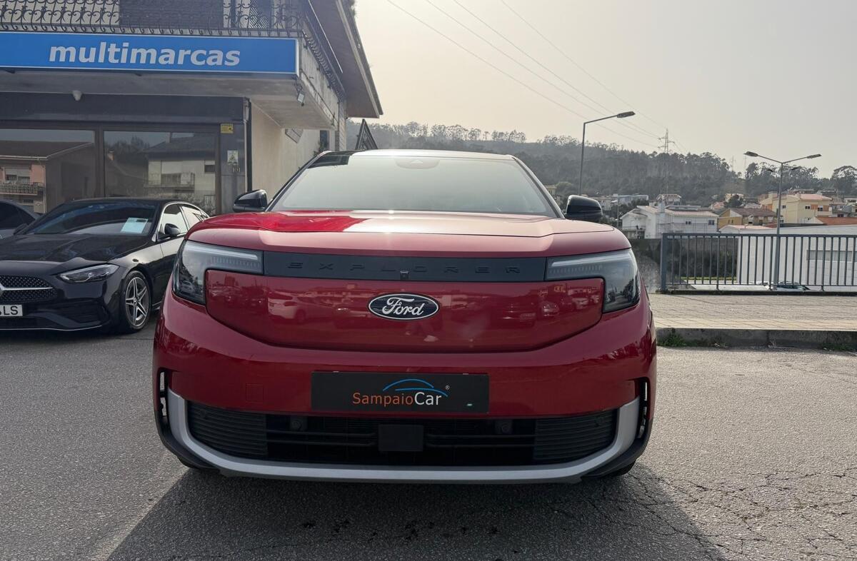 FORD Explorer 77 kWh Premium