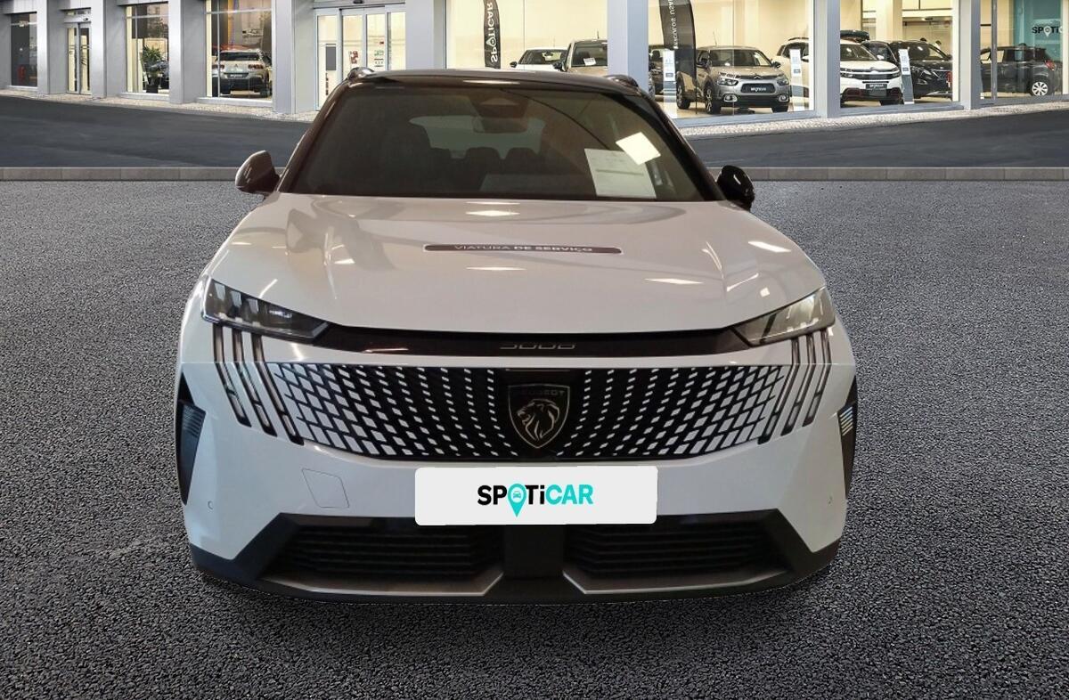 PEUGEOT 5008 1.2 Hybrid GT e-DCS6